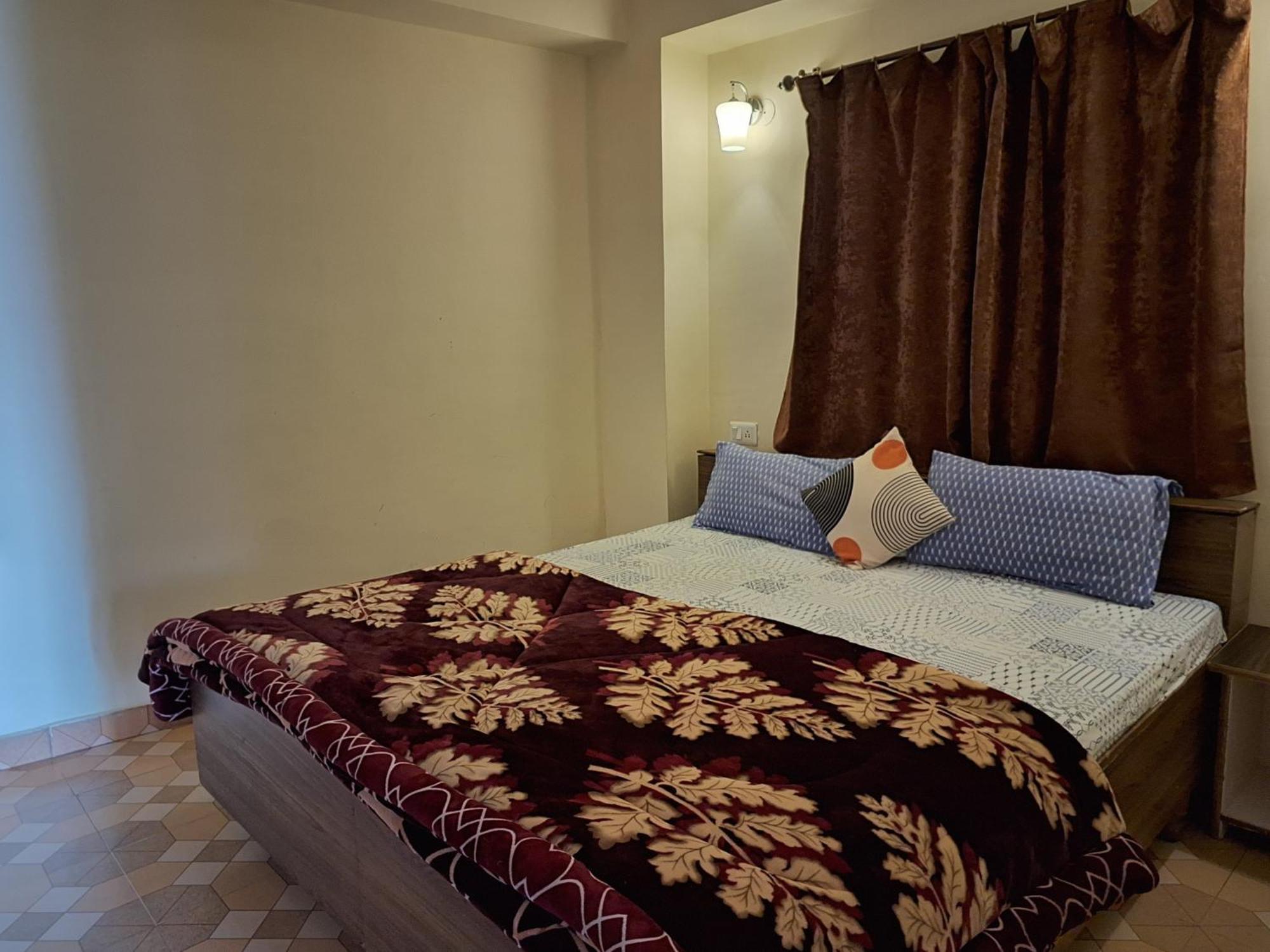 Apartment Anand Niketan