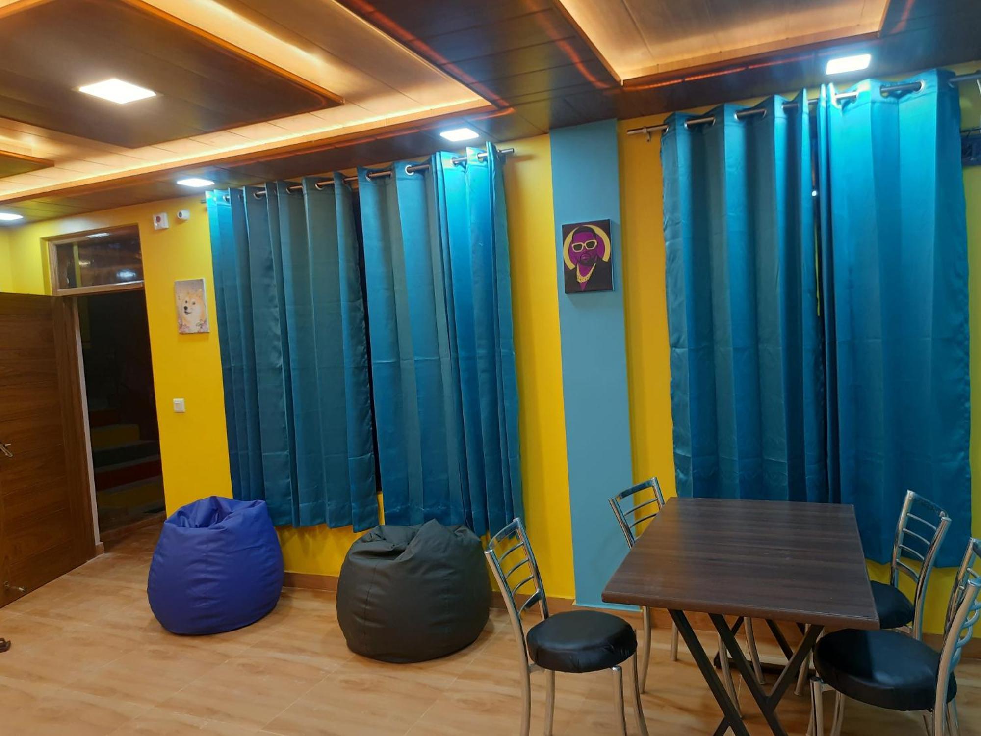 Apartment Aagaman Woods *