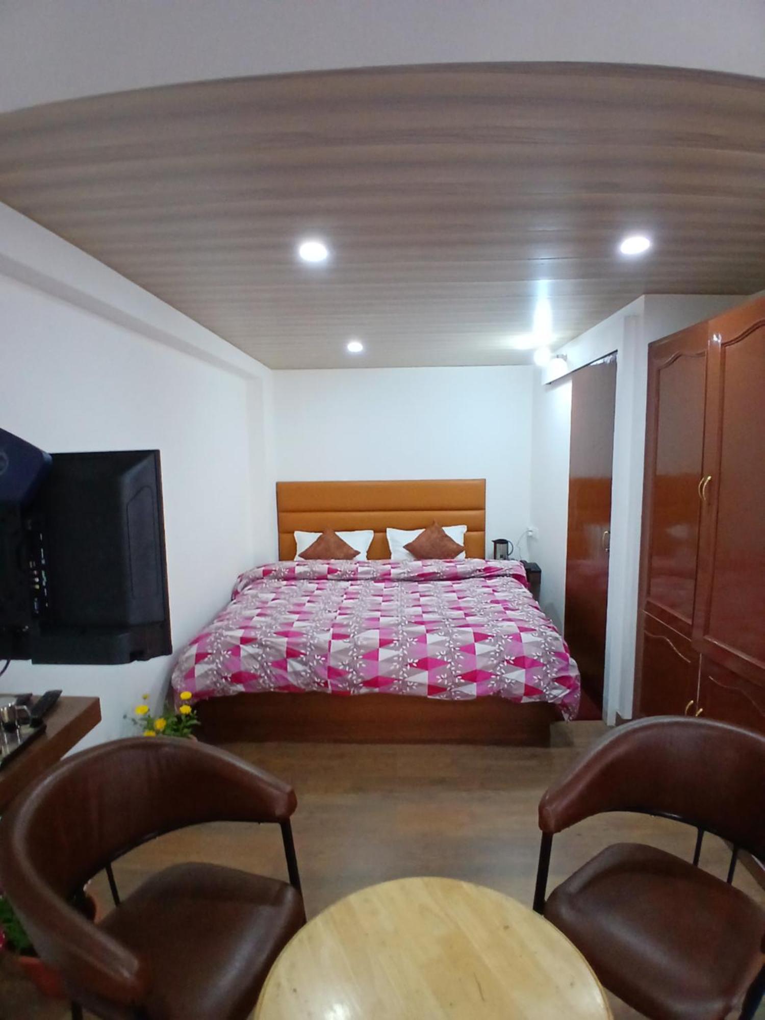 Homestay Bhumi Retreat *