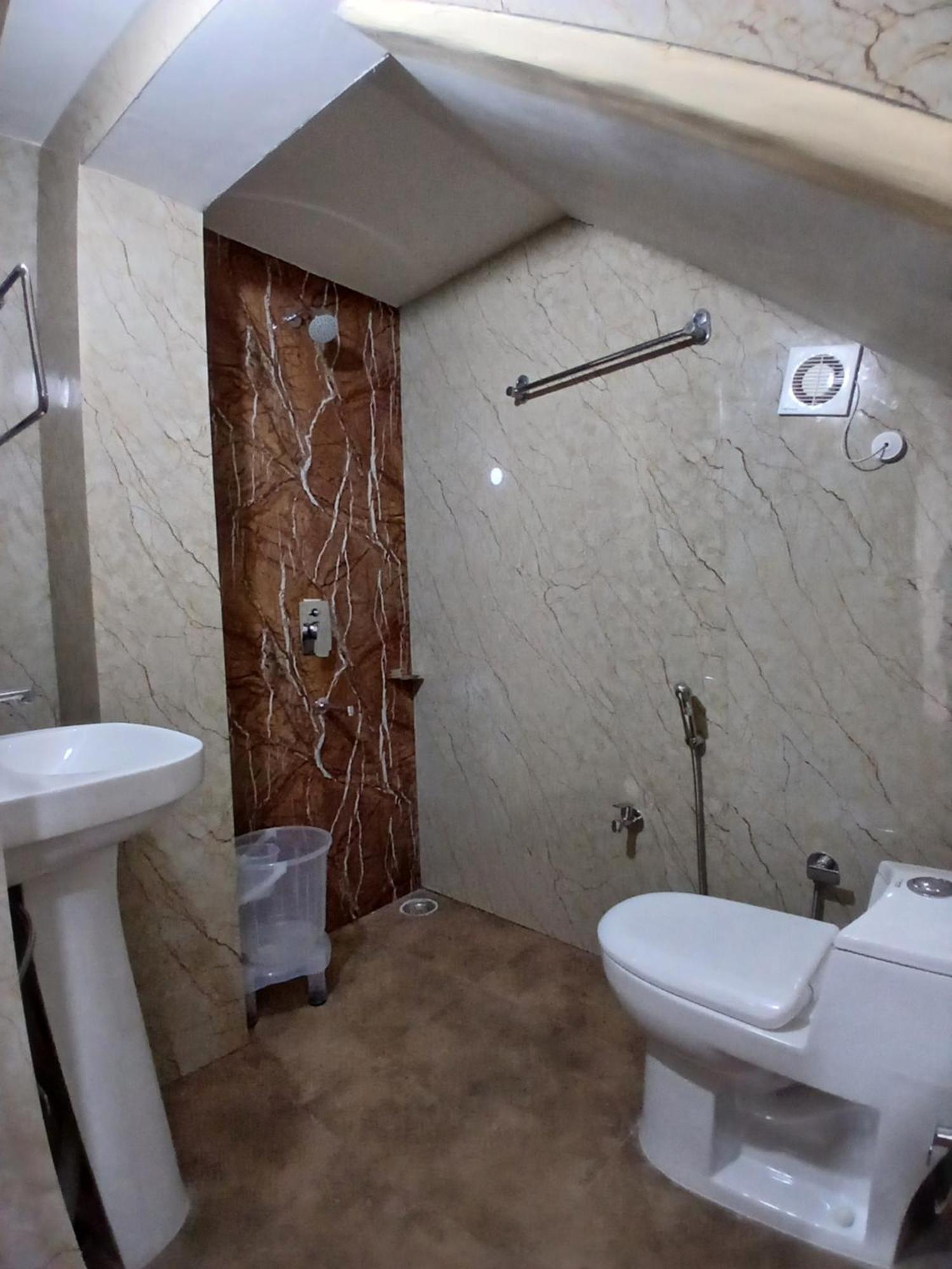 Homestay Bhumi Retreat *