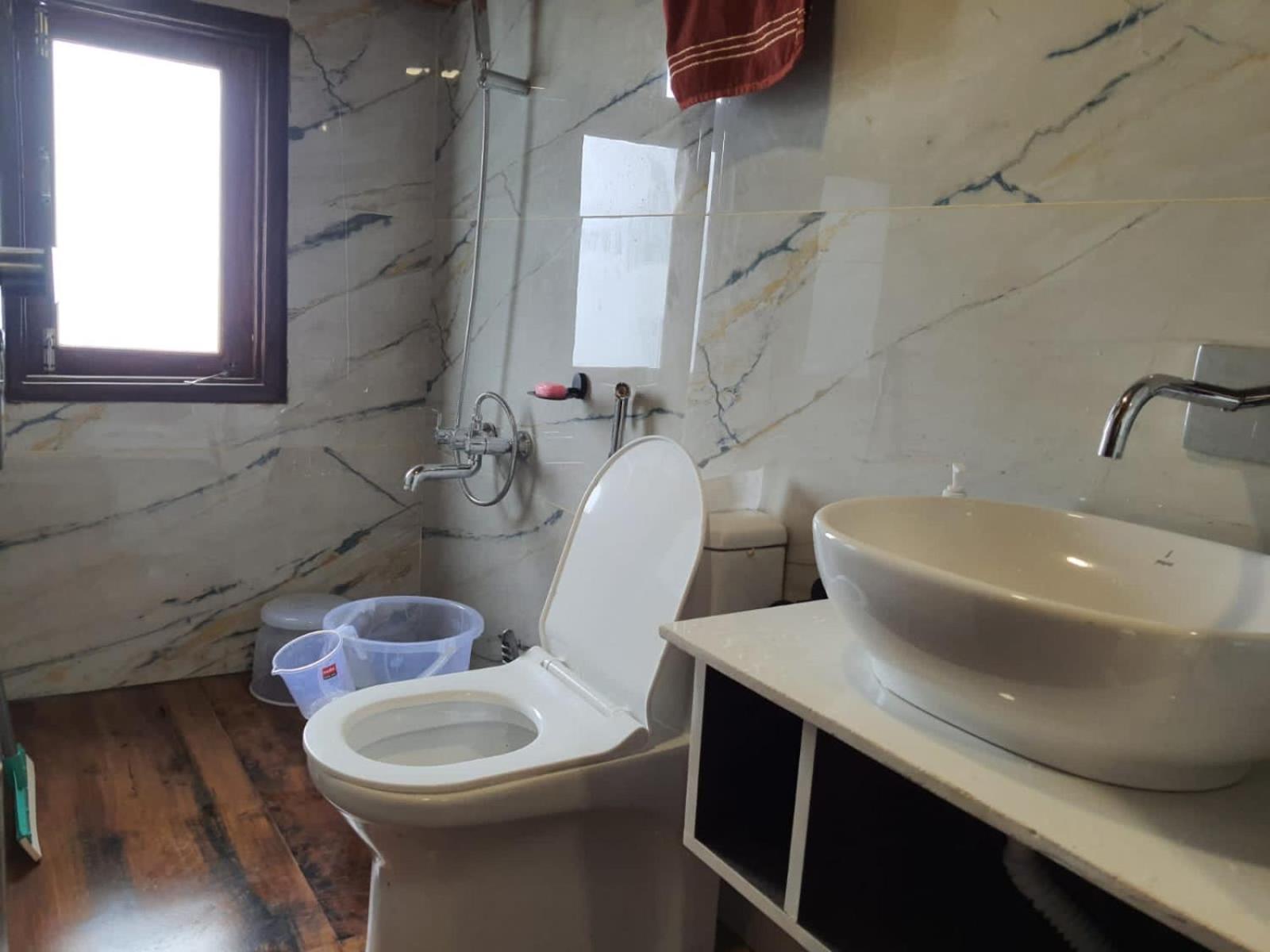 Apartment Cozy Cove - Newly Built 3bhk Duplex With Rare Valley View *