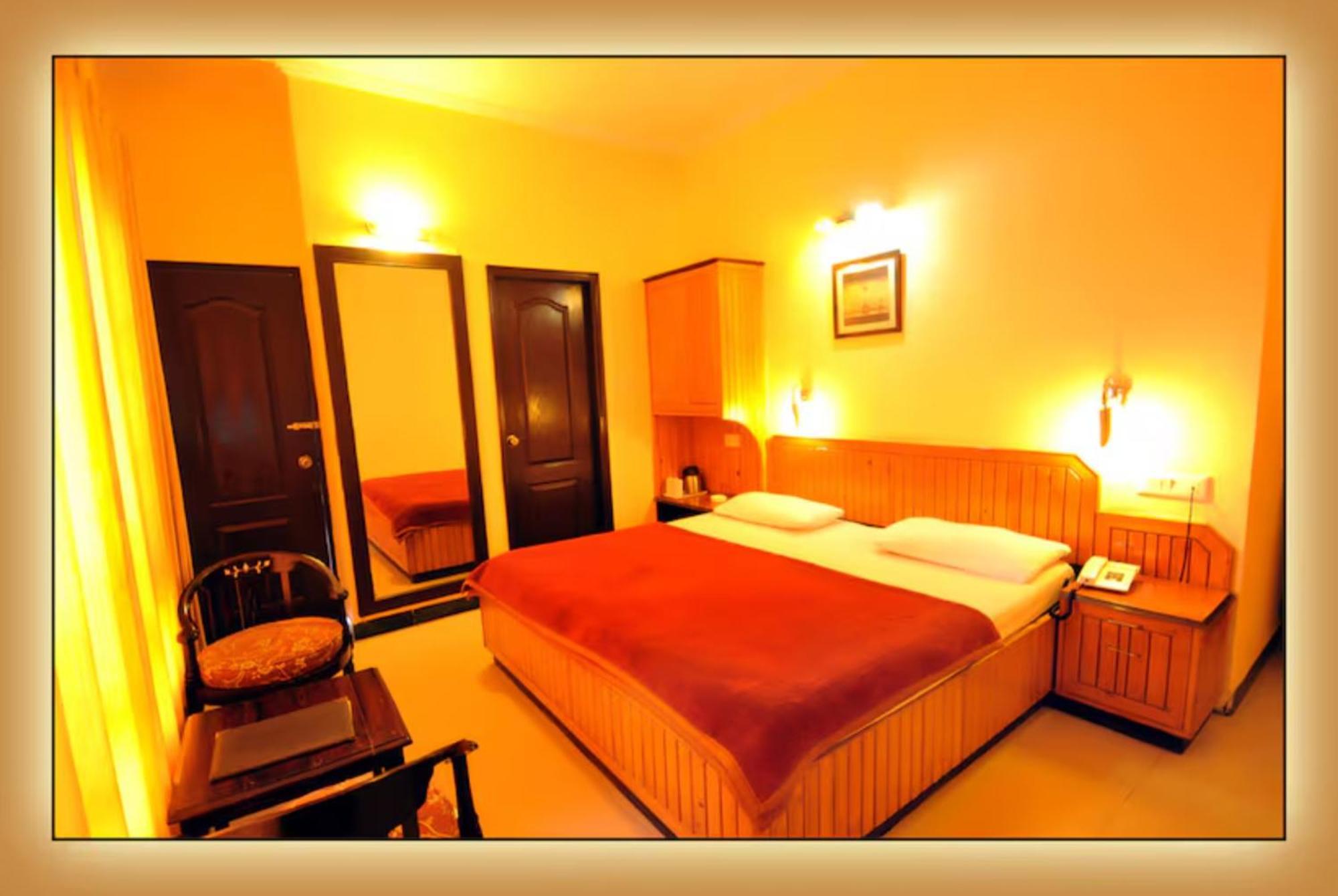 Hotel Aachman Regency