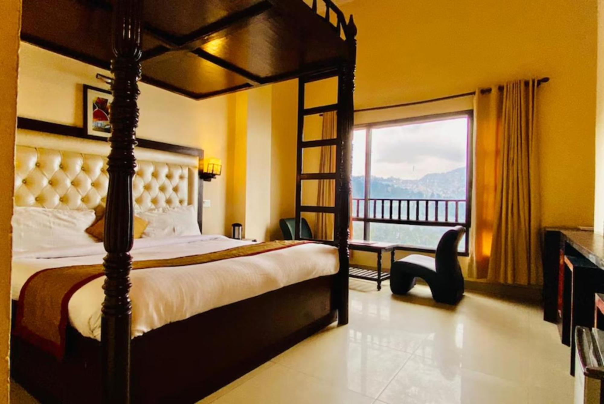 Aachman Regency 3*