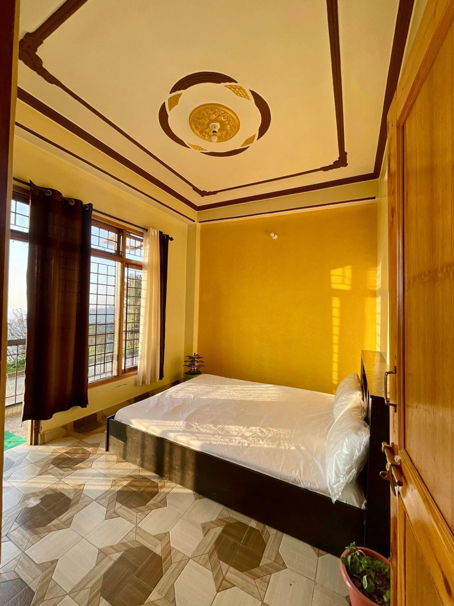 Apartment In Mashobra Shimla