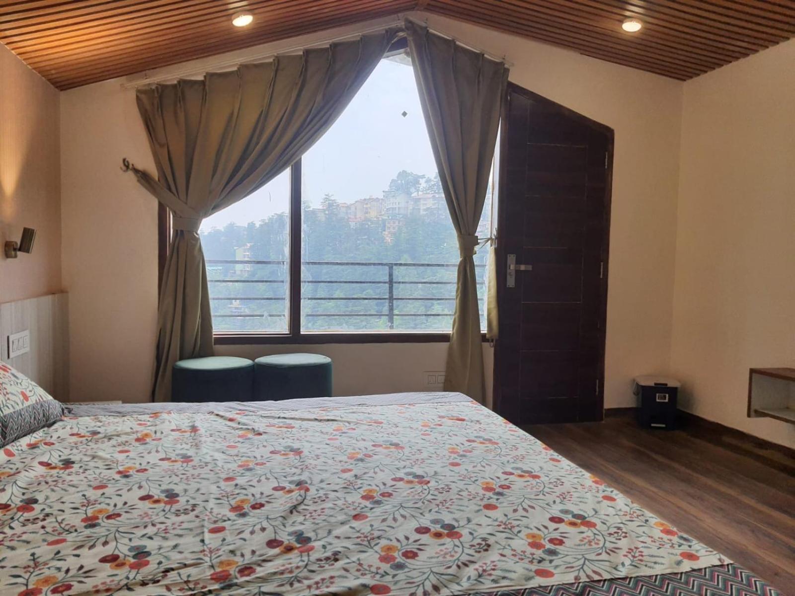 Cozy Cove - Newly Built 3bhk Duplex With Rare Valley View * Shimla