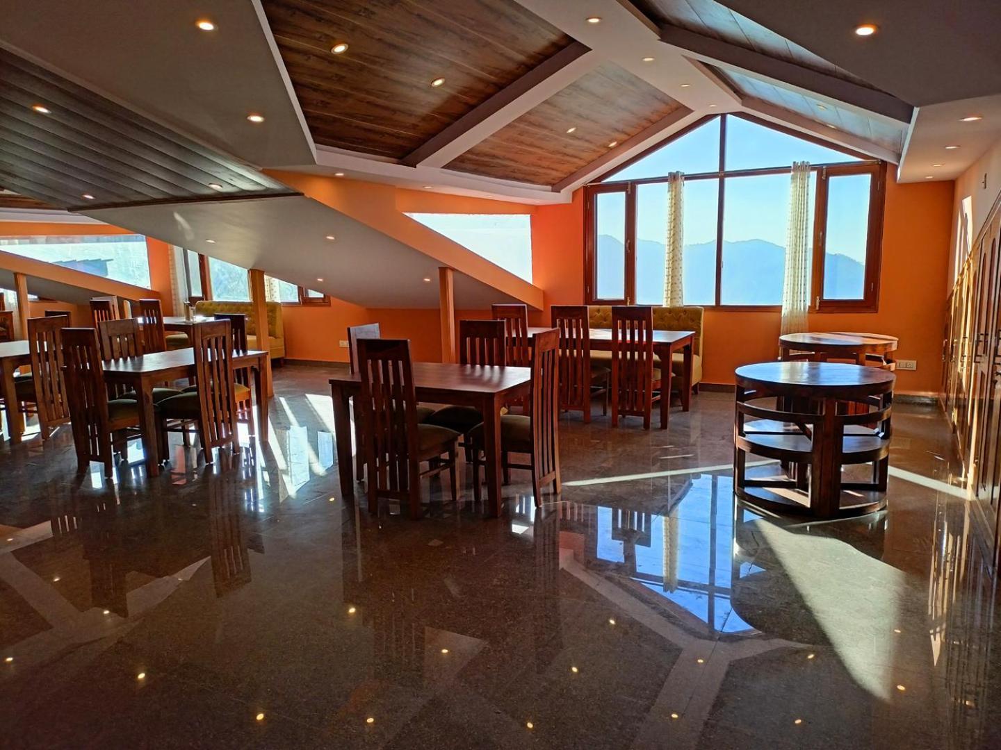 The Grand Madhushala Hotel 3*