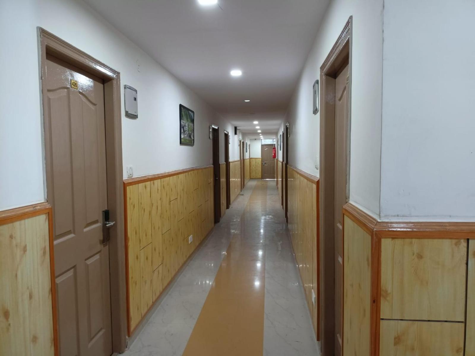 Hotel The Grand Madhushala Shimla