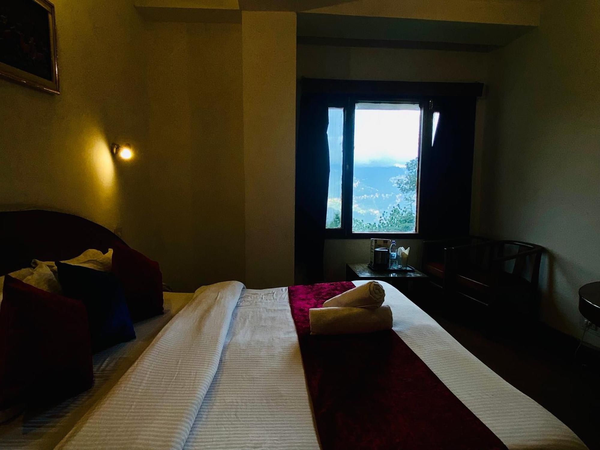 Hotel Staynest Tara At Chandigarh Highway Shimla