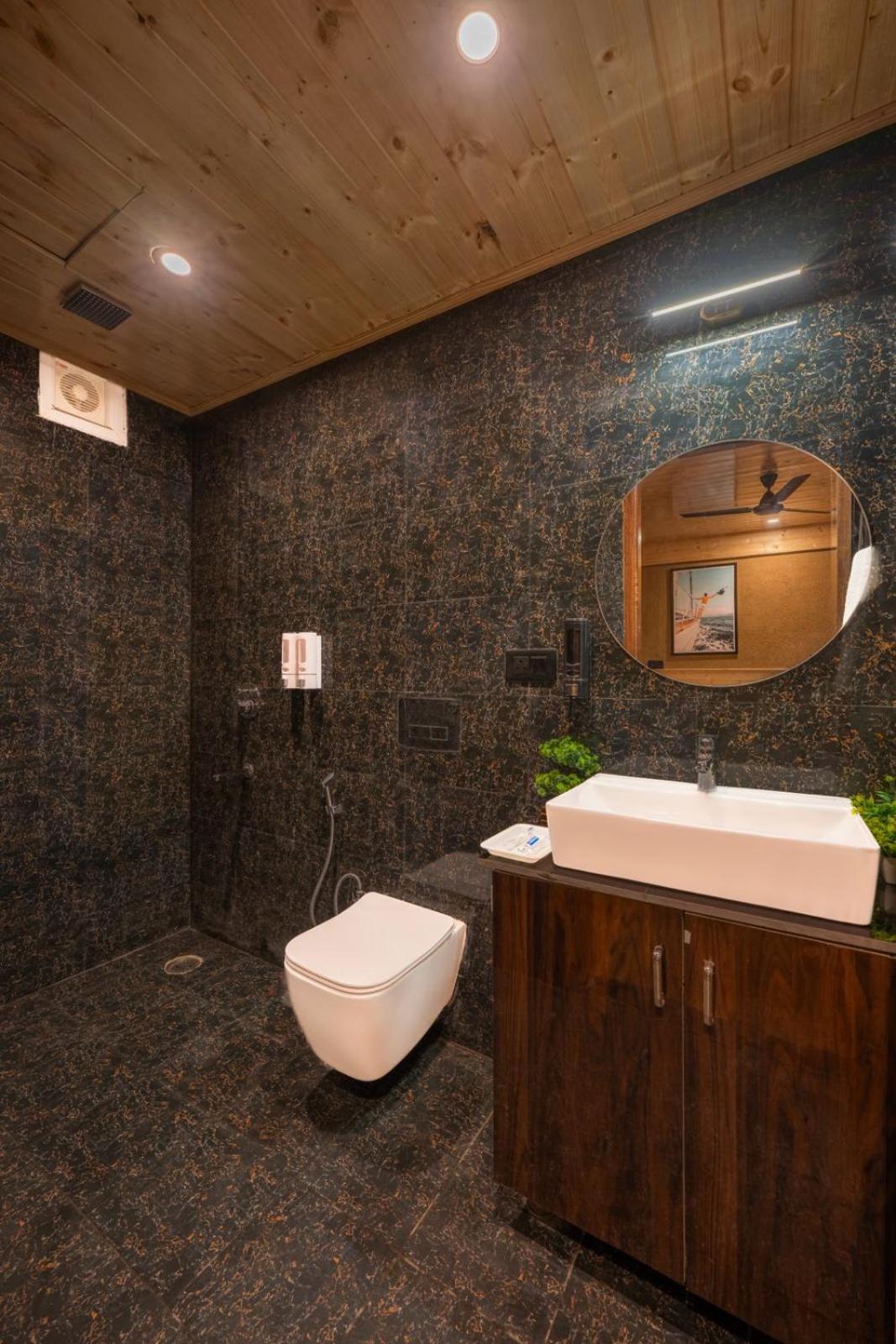 The Exotic Retreat I Vacations I Conference I Mice I Family Events I Kufri By Exotic Hotel