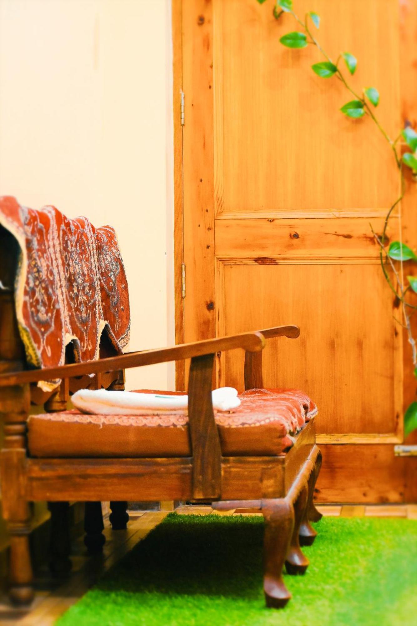 Apartment In Mashobra *