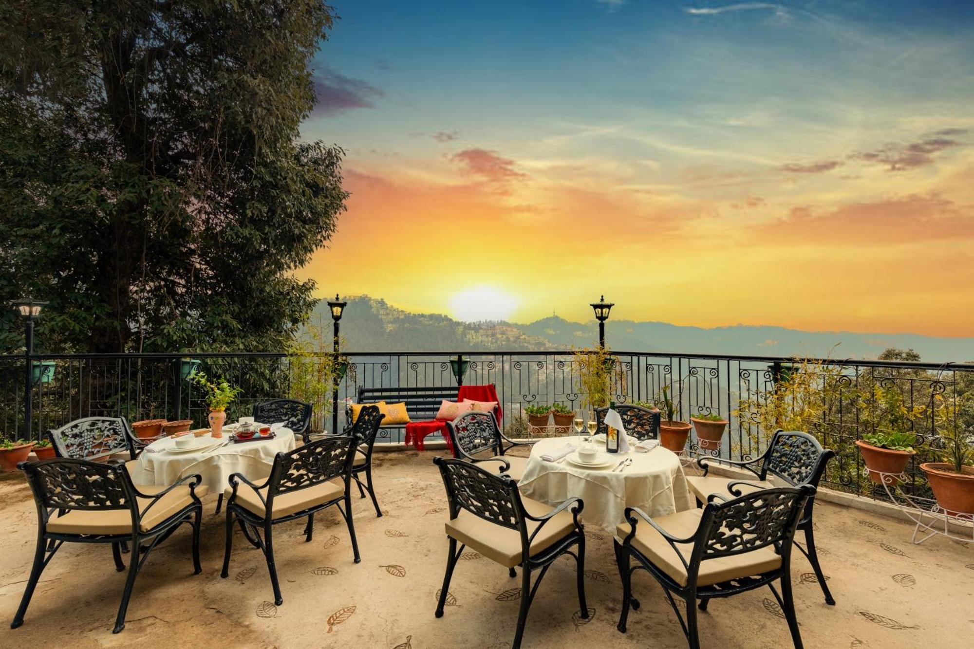 Alaya 5 Bhk With Hill View - Meridian Oak * Shimla