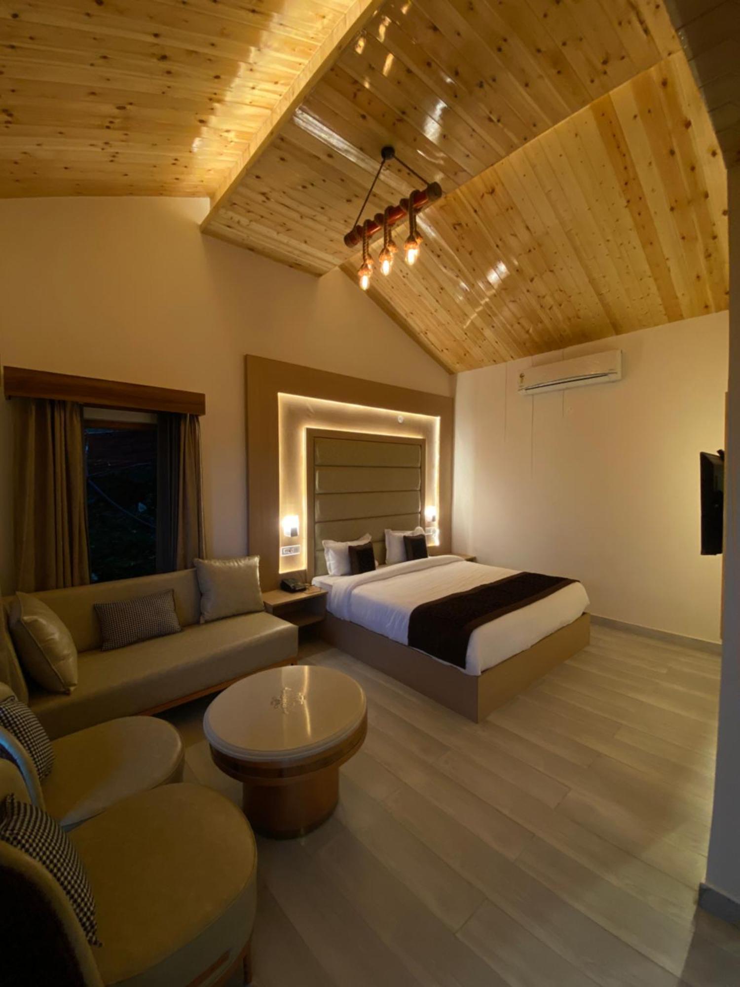 Oakwood Hamlet Resort Shimla