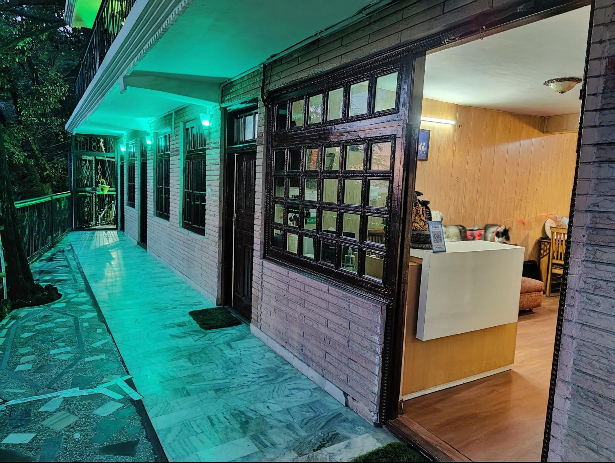 Jakhu Vibes 3* Shimla