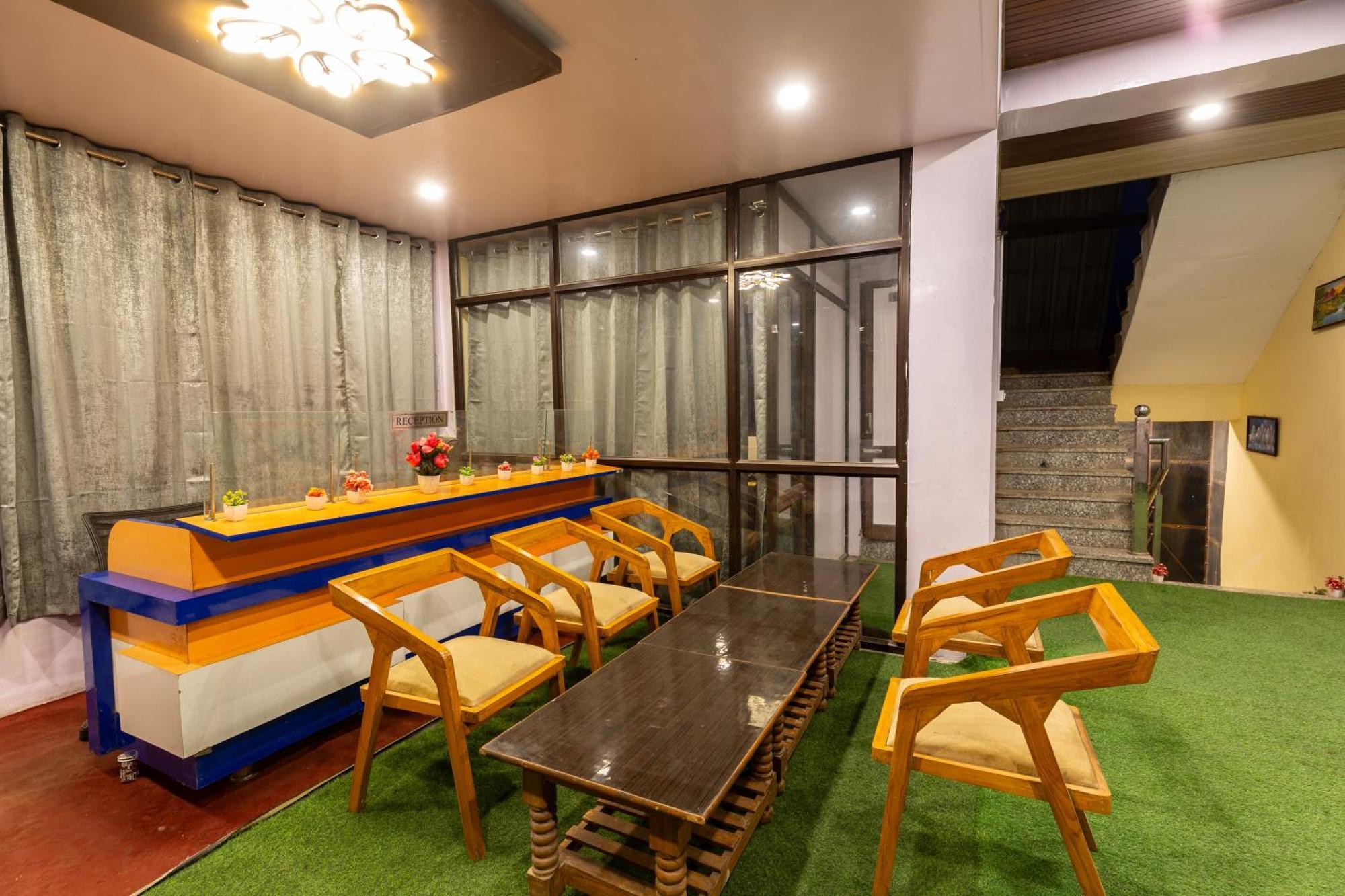 Apple Homestay *