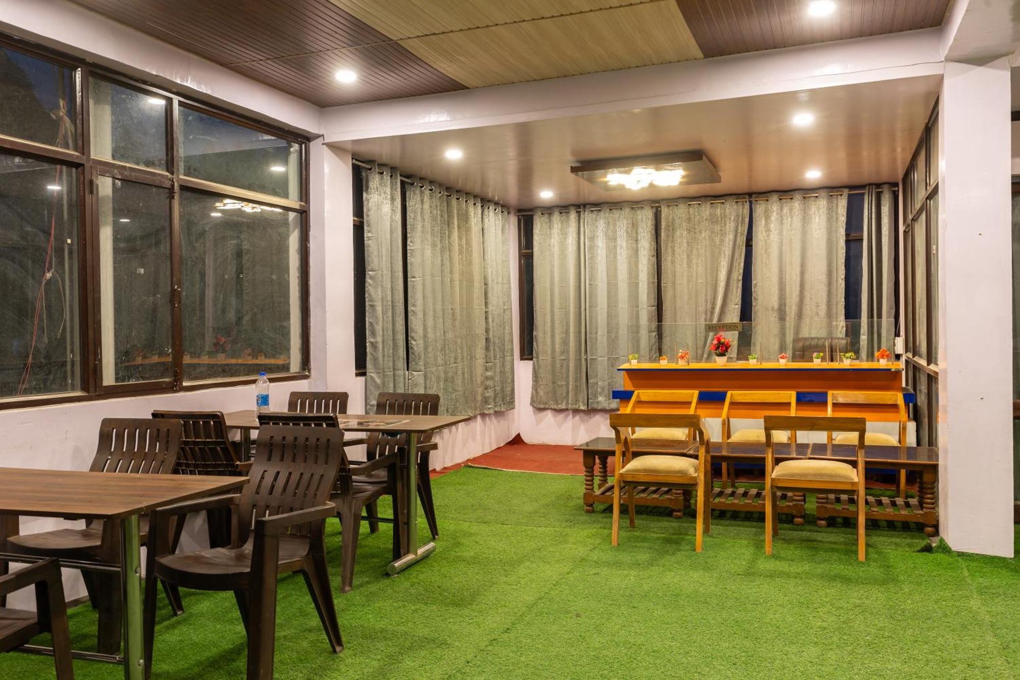 Homestay Apple *