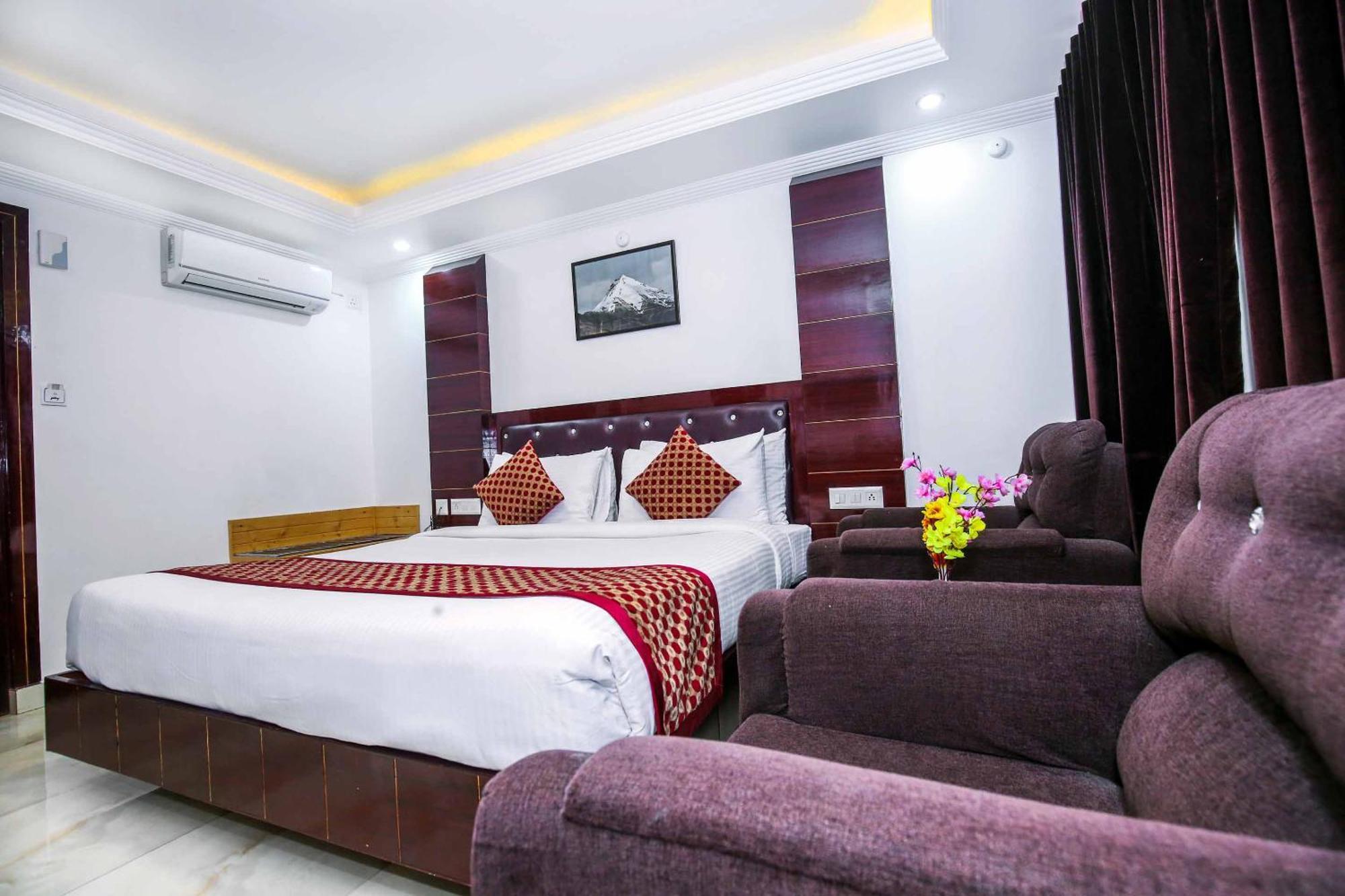 White Grand Shimla-near Isbt Bus Stand-a Centrally Heated Hotel Shimla