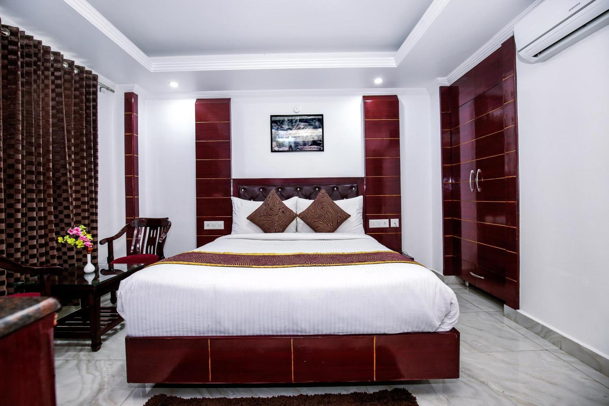 Hotel White Grand Shimla-near Isbt Bus Stand-a Centrally Heated