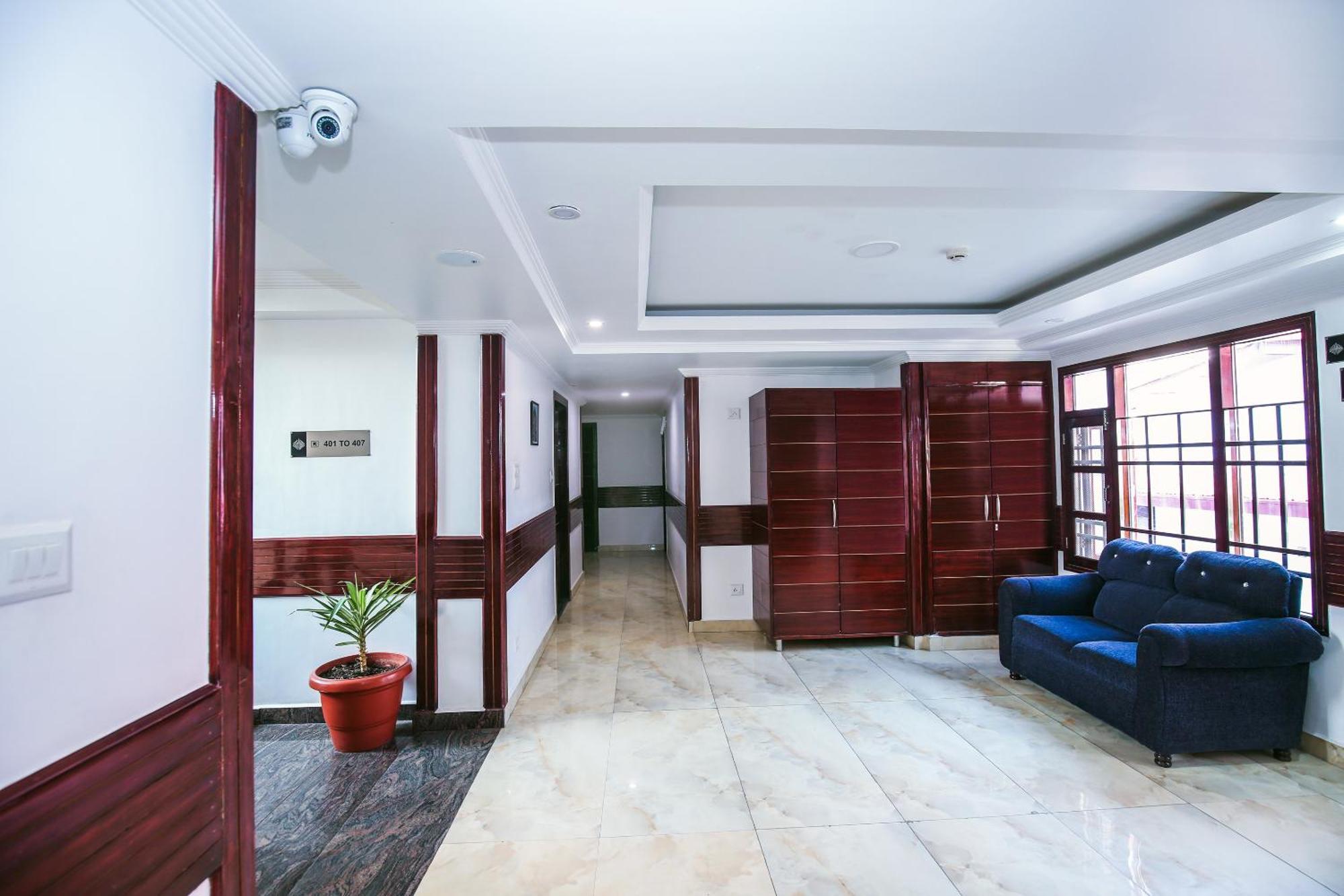 White Grand Shimla-near Isbt Bus Stand-a Centrally Heated 4*