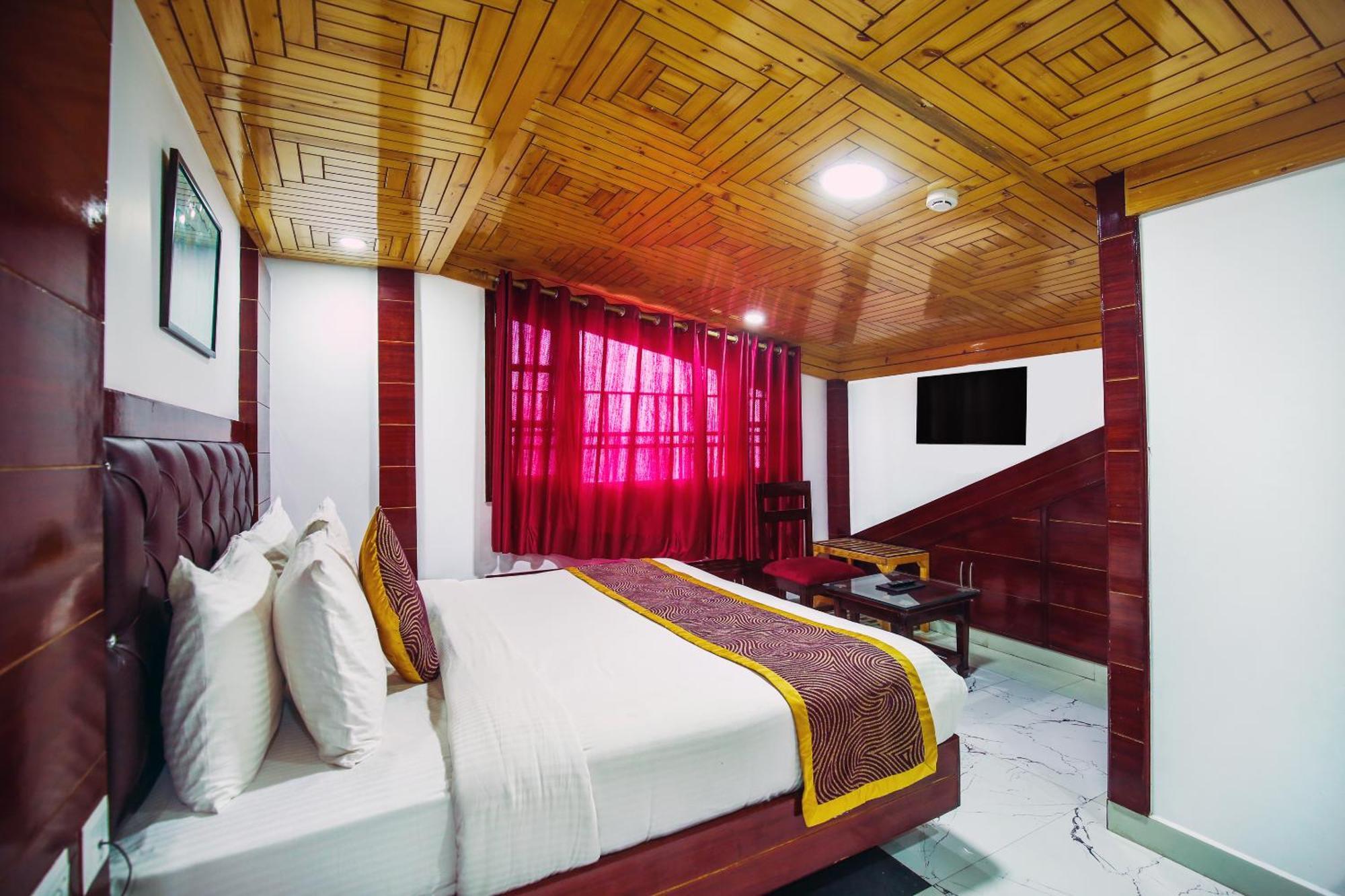 White Grand Shimla-near Isbt Bus Stand-a Centrally Heated 4* Shimla