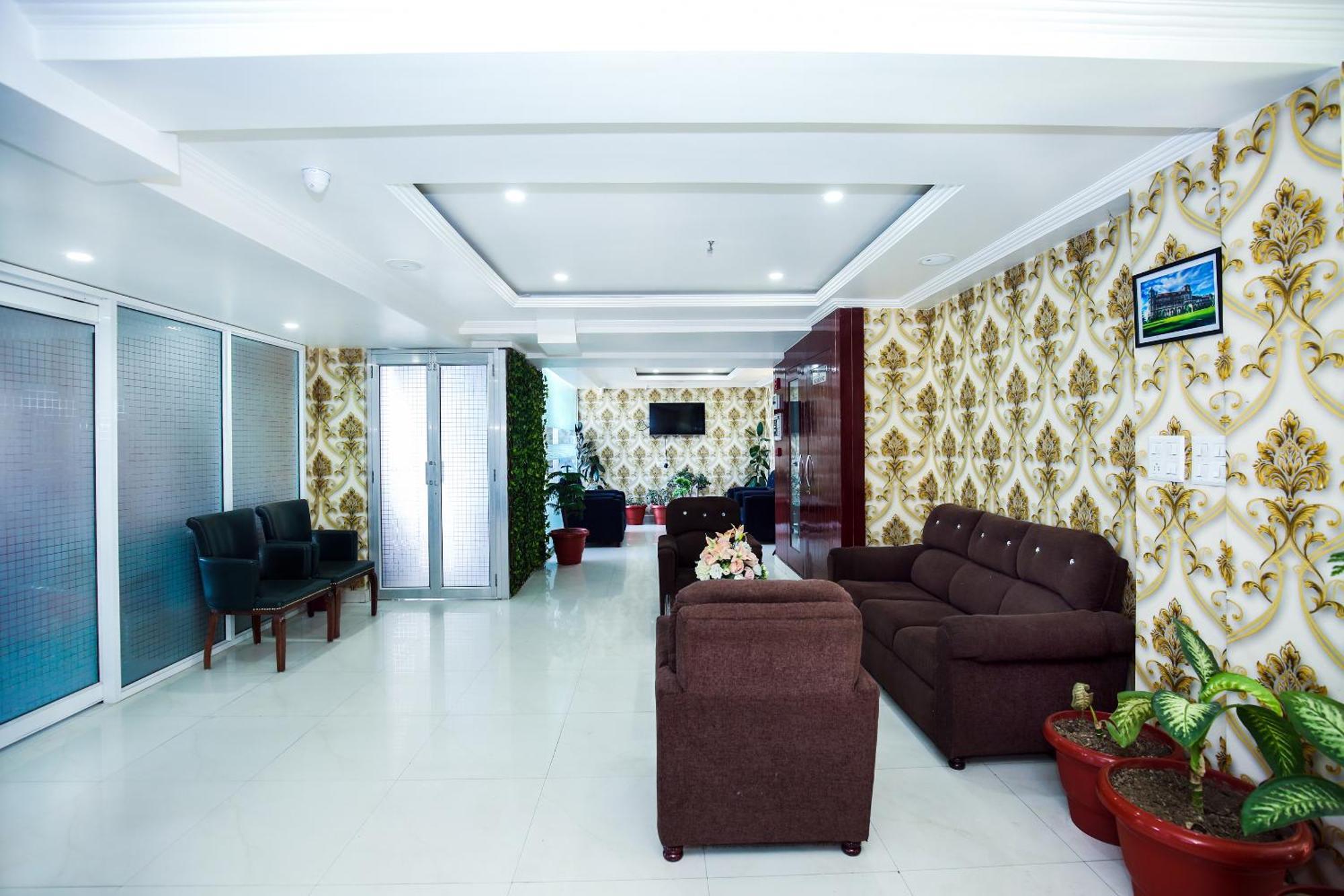 White Grand Shimla-near Isbt Bus Stand-a Centrally Heated 4*