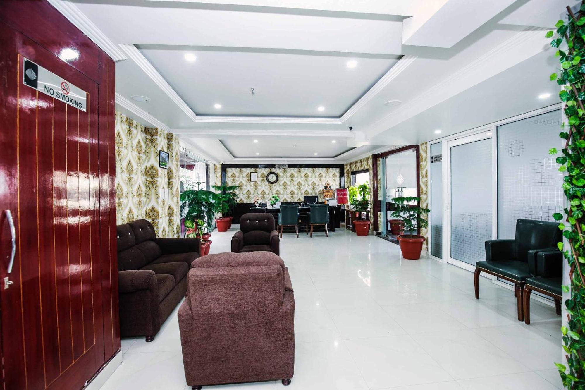 White Grand Shimla-near Isbt Bus Stand-a Centrally Heated 4*