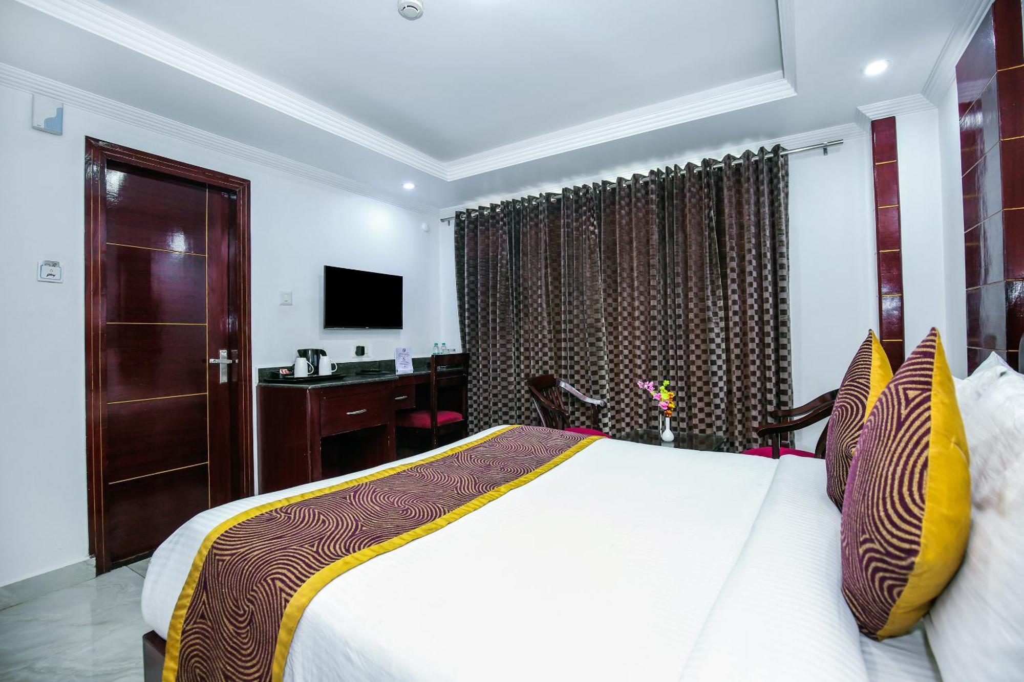 White Grand Shimla-near Isbt Bus Stand-a Centrally Heated 4* Shimla