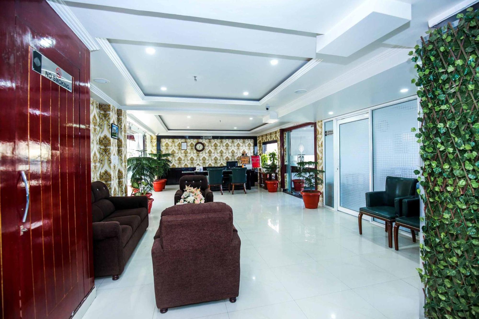 White Grand Shimla-near Isbt Bus Stand-a Centrally Heated