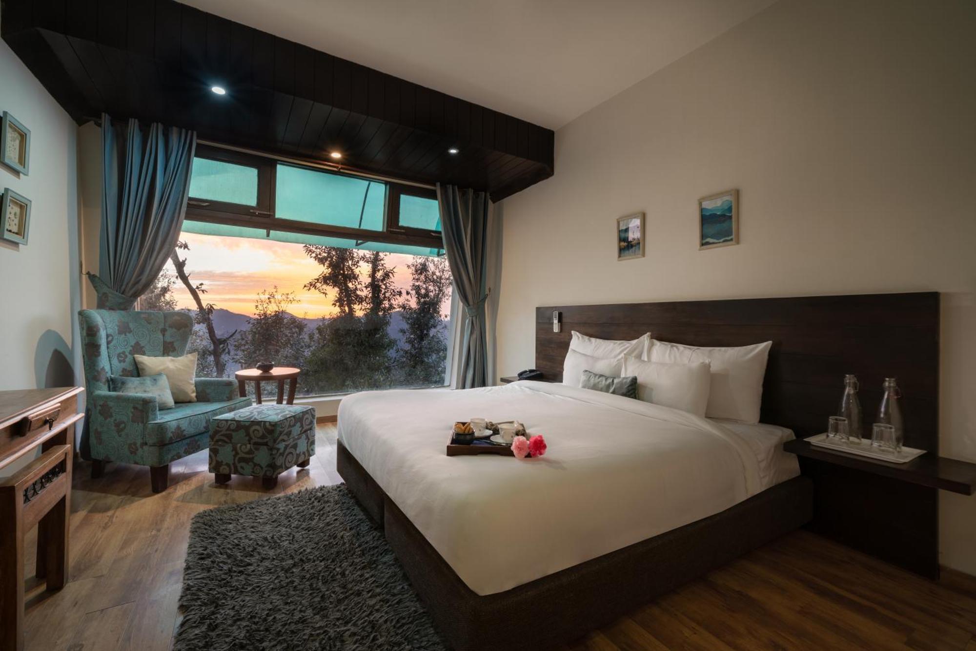 Woodsmoke Retreat Shimla