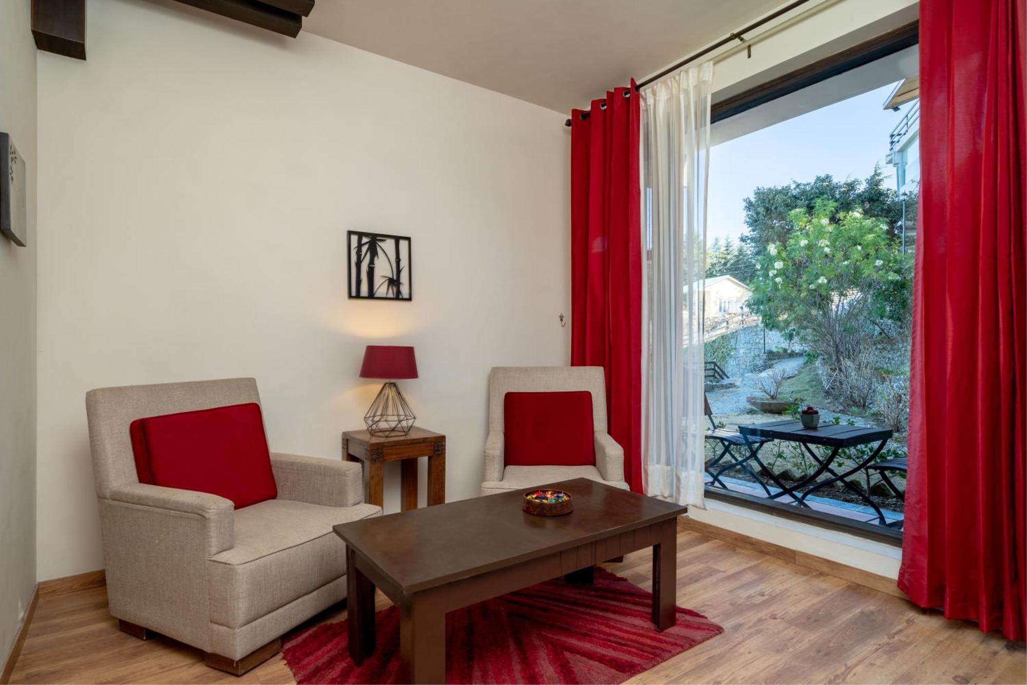 Resort Woodsmoke Retreat