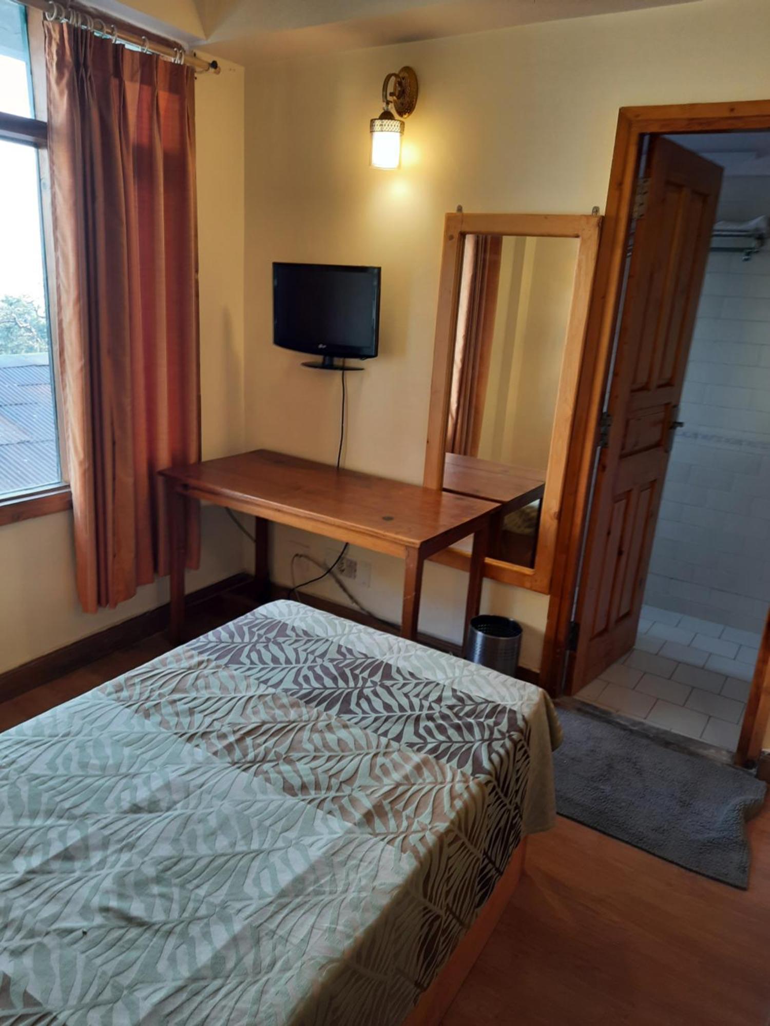 Spars Hotel 2*