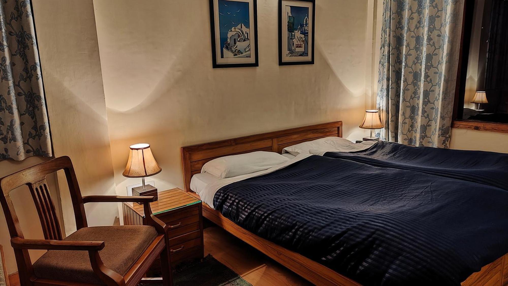 Spars Hotel 2*