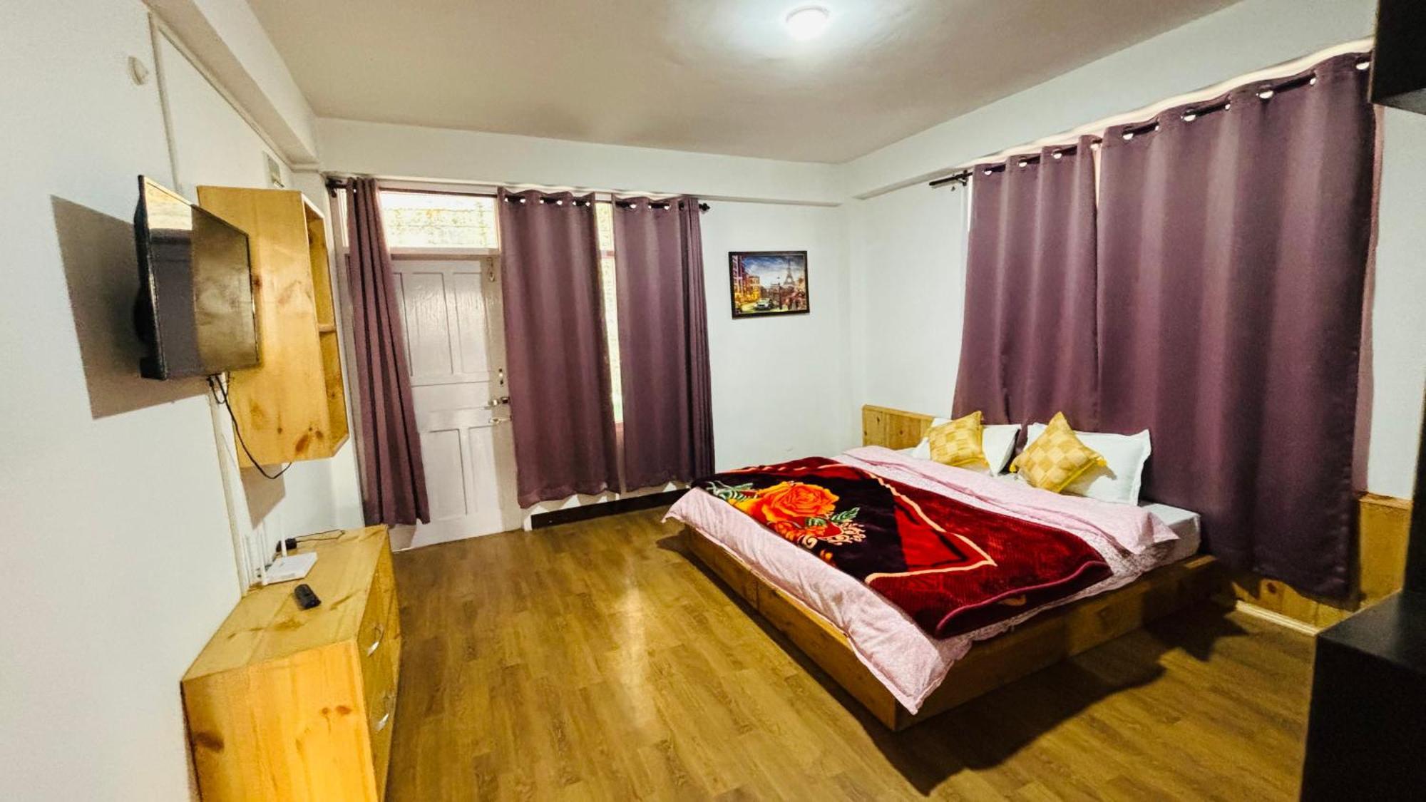 Homestay Craignano Homestay & Family Shimla