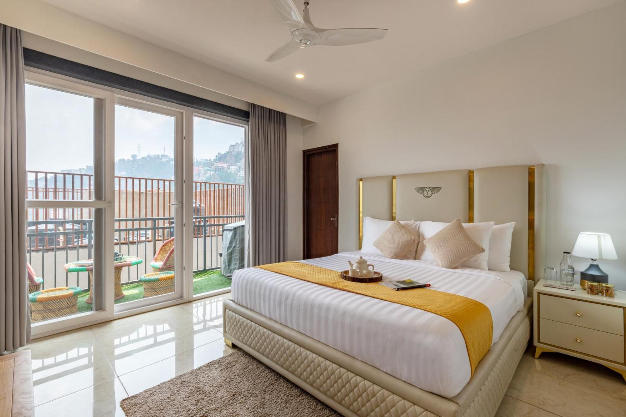 Alaya Cliff Zen 2bhk In Panthaghati Apartment Shimla