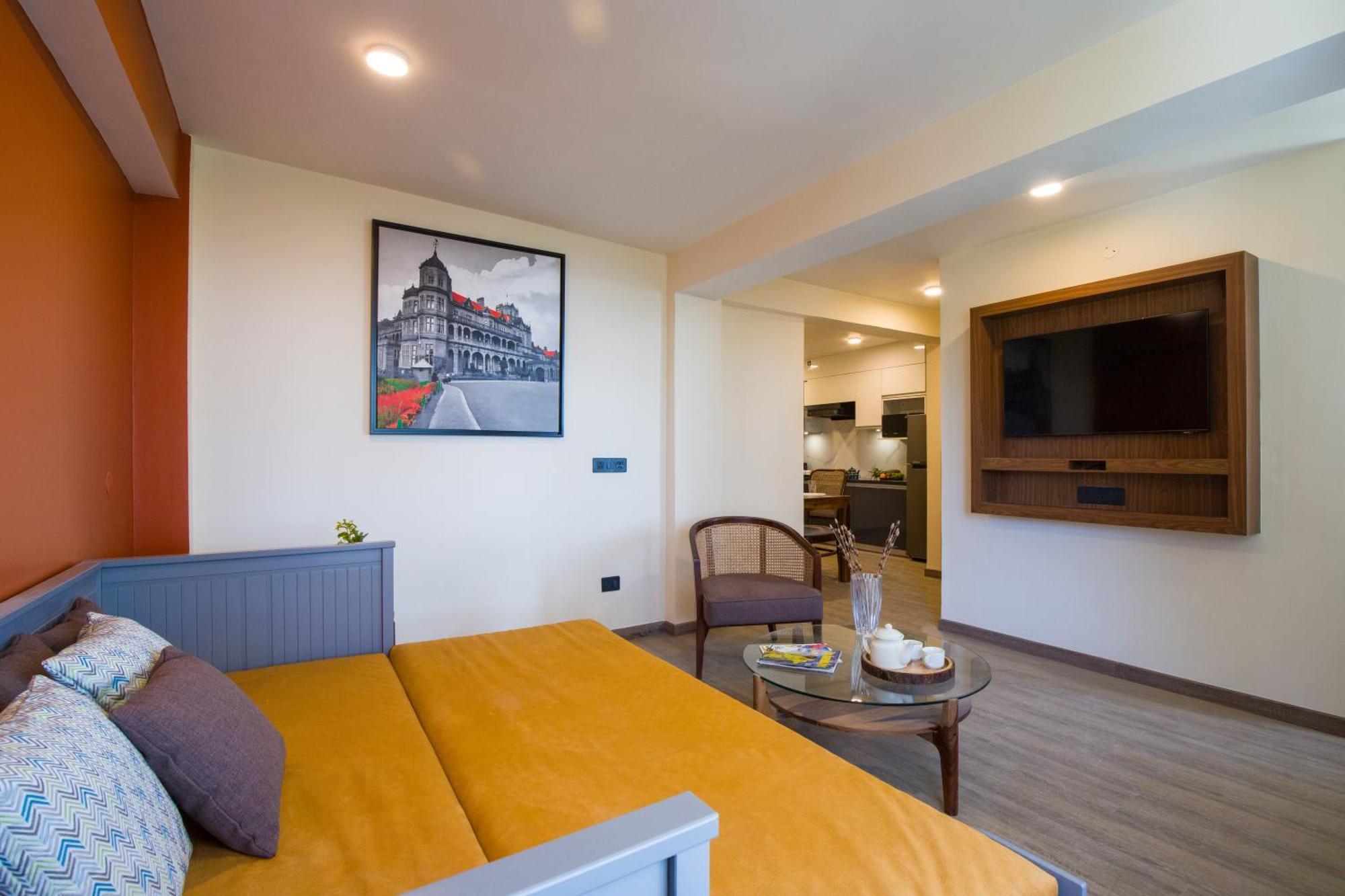 Alaya 1 Bhk With Balcony & Breathtaking View - Baljees Melville Divine Apartment