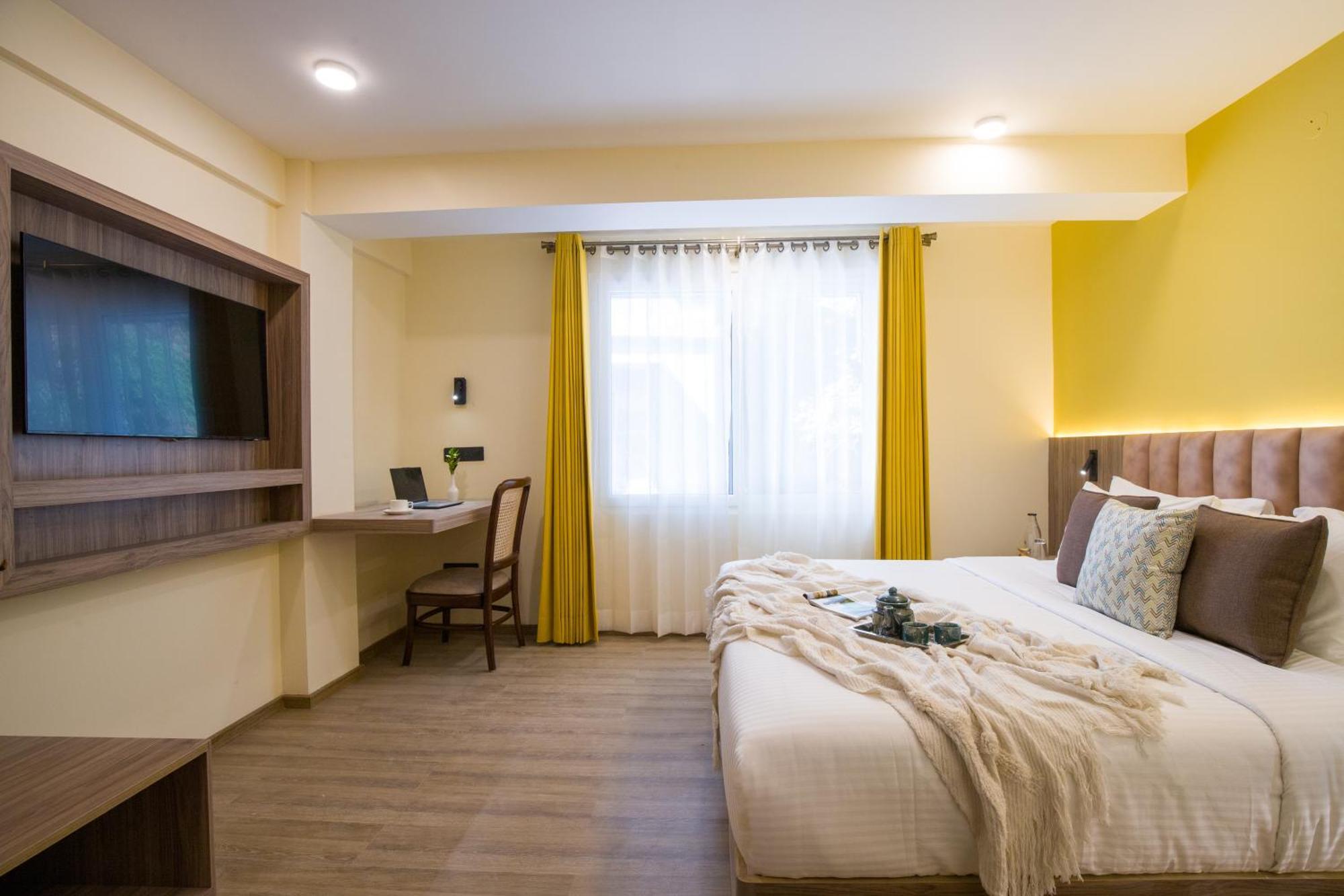 Alaya 1 Bhk With Balcony & Breathtaking View - Baljees Melville Divine * Shimla