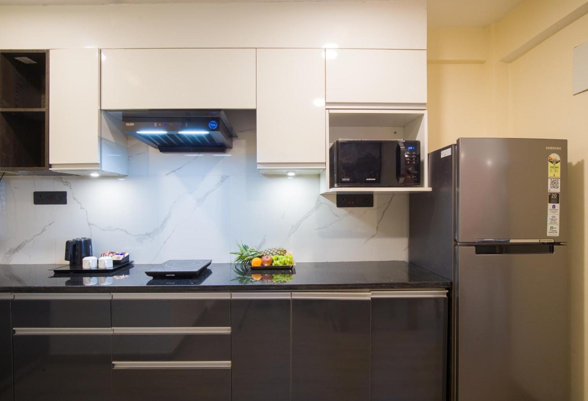 Alaya 1 Bhk With Balcony & Breathtaking View - Baljees Melville Divine