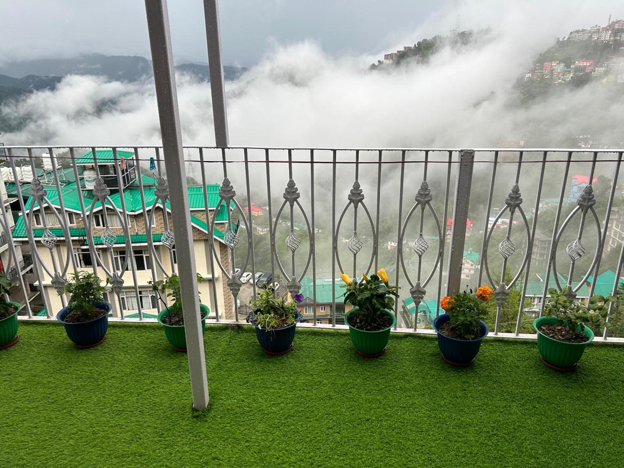 2 Bedrooms Duplex With Free Parking & Wifi
