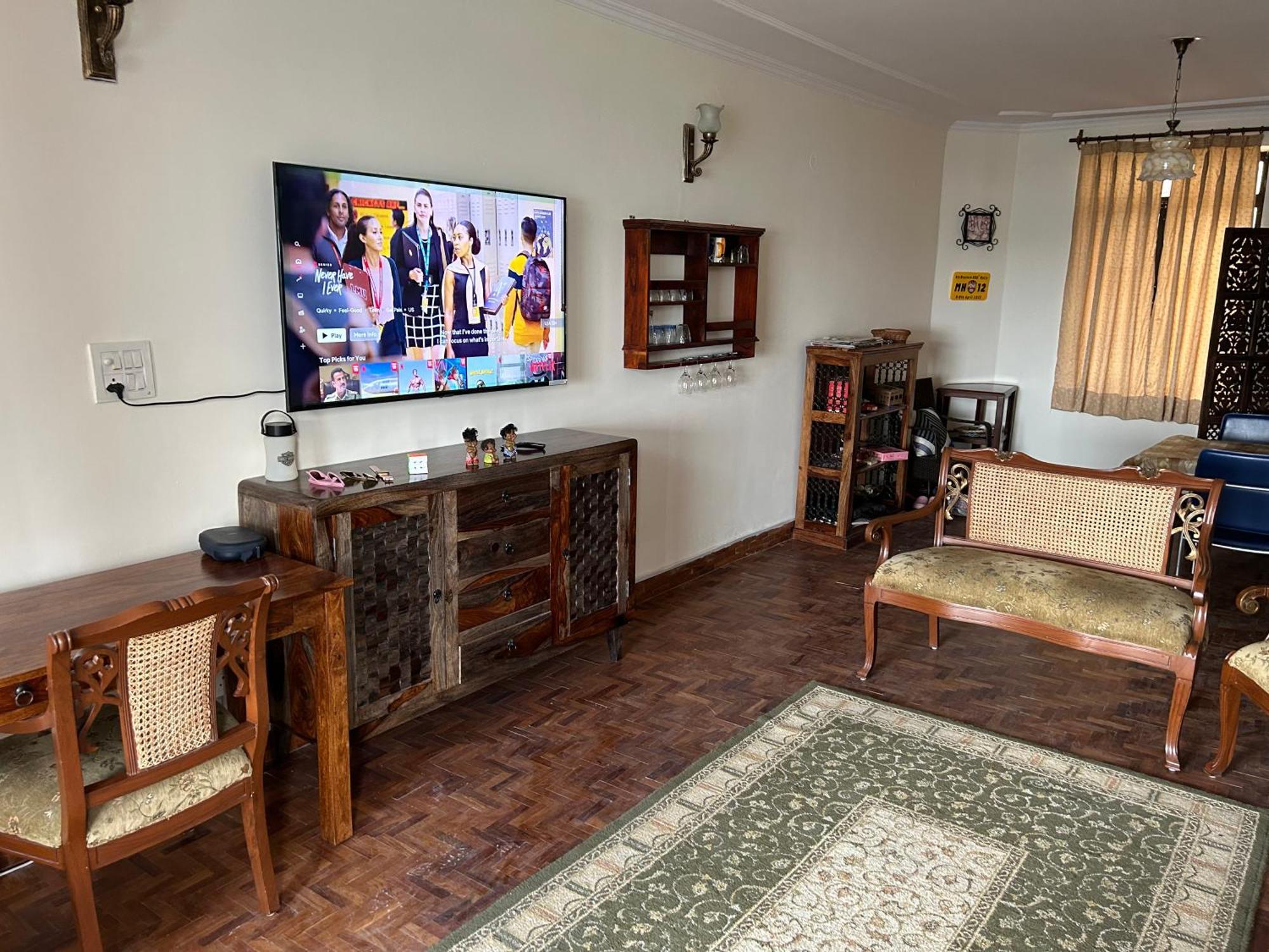 2 Bedrooms Duplex With Free Parking & Wifi