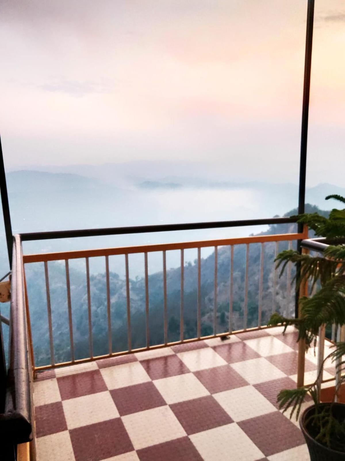Apartment Thakur