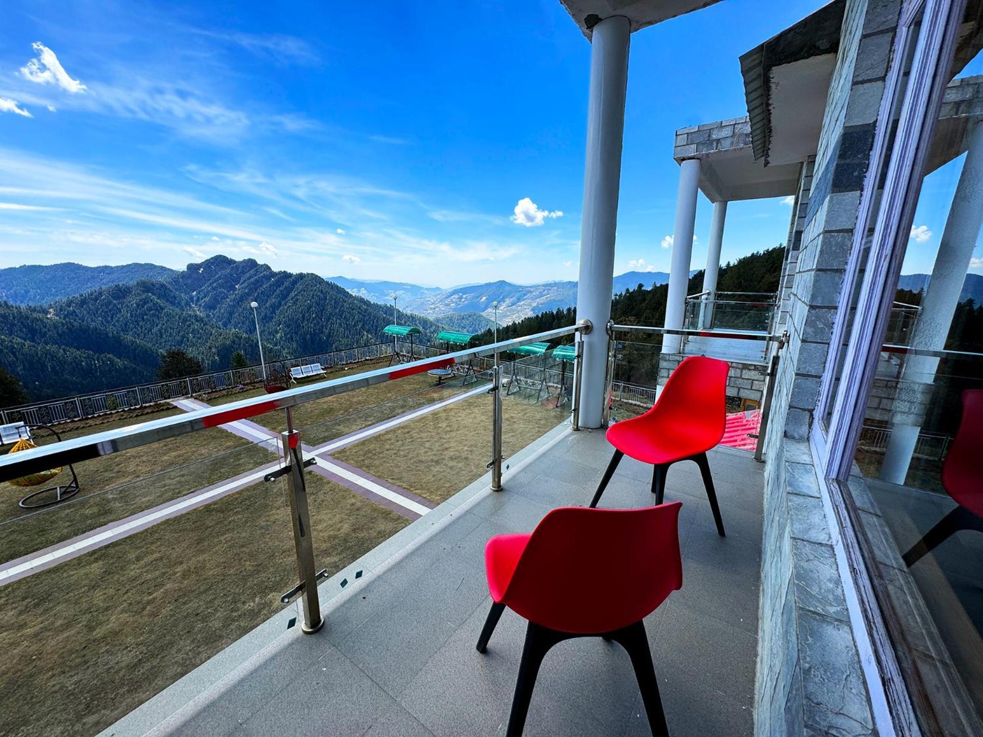 Hawk Eye * Shimla