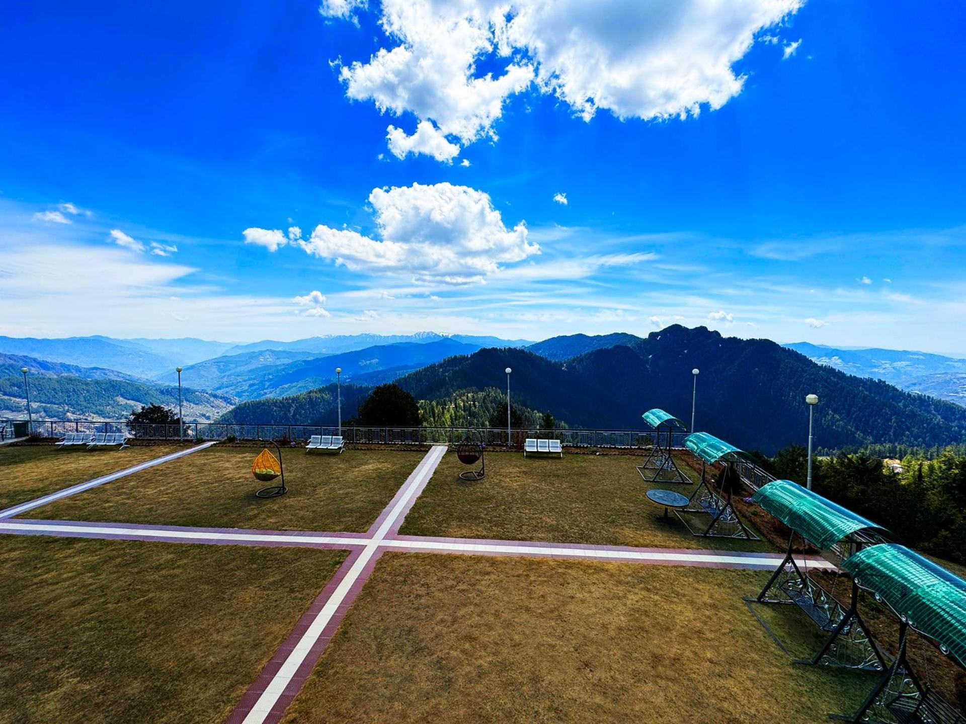 Hawk Eye Hotel