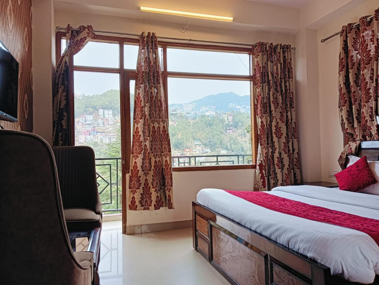 Aston Hill's Bed & Breakfast Shimla