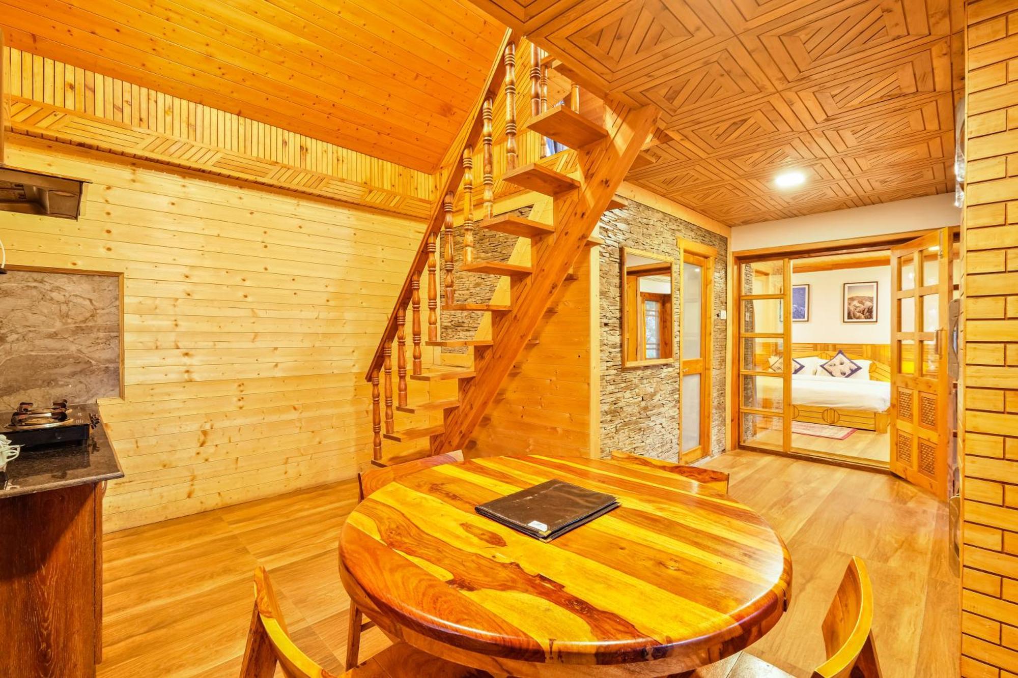 Woodvista Chalet Shimla
