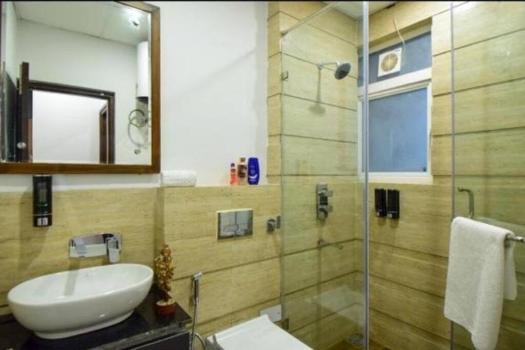 White Breeze Homestay 2bhk Apartment Shimla