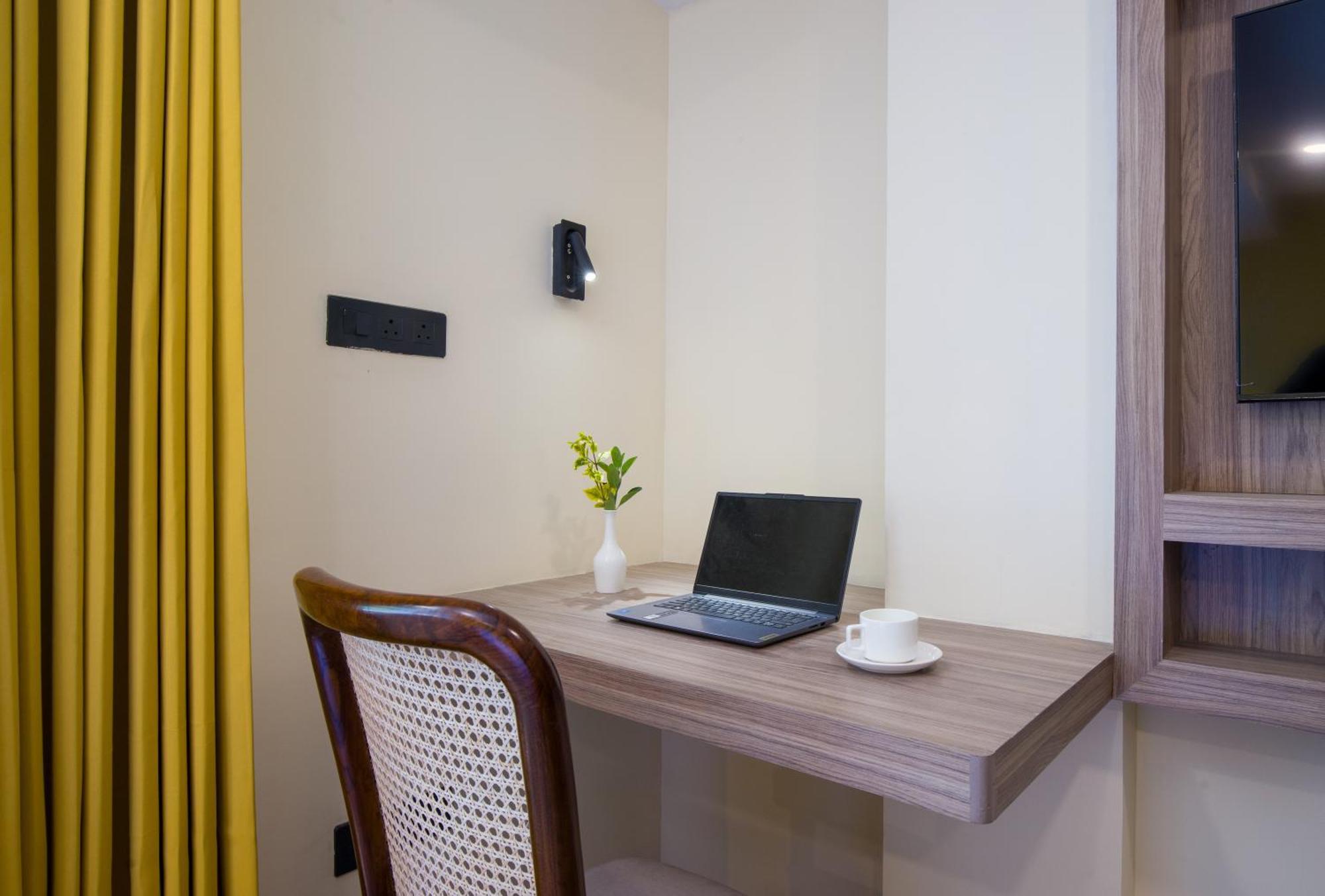 Alaya Premium 1 Bhk - Baljees Melville Utopia Shimla