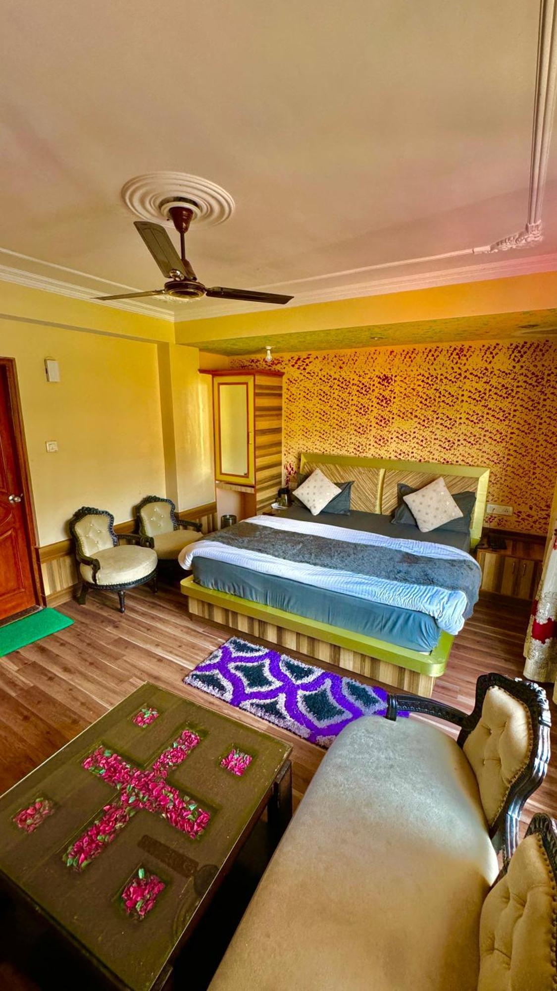 Apple Regency Hotel Shimla