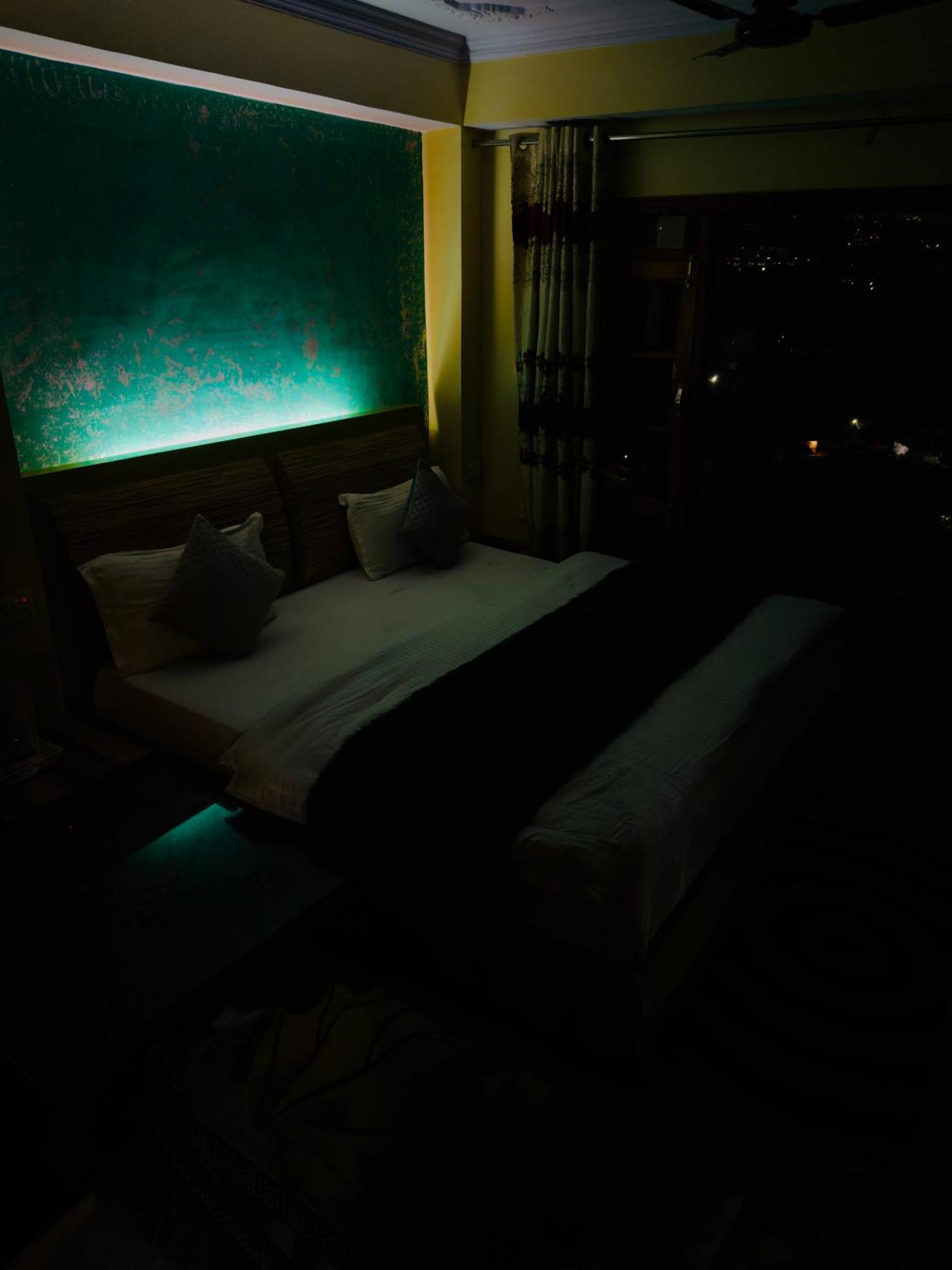 Hotel Apple Regency Shimla