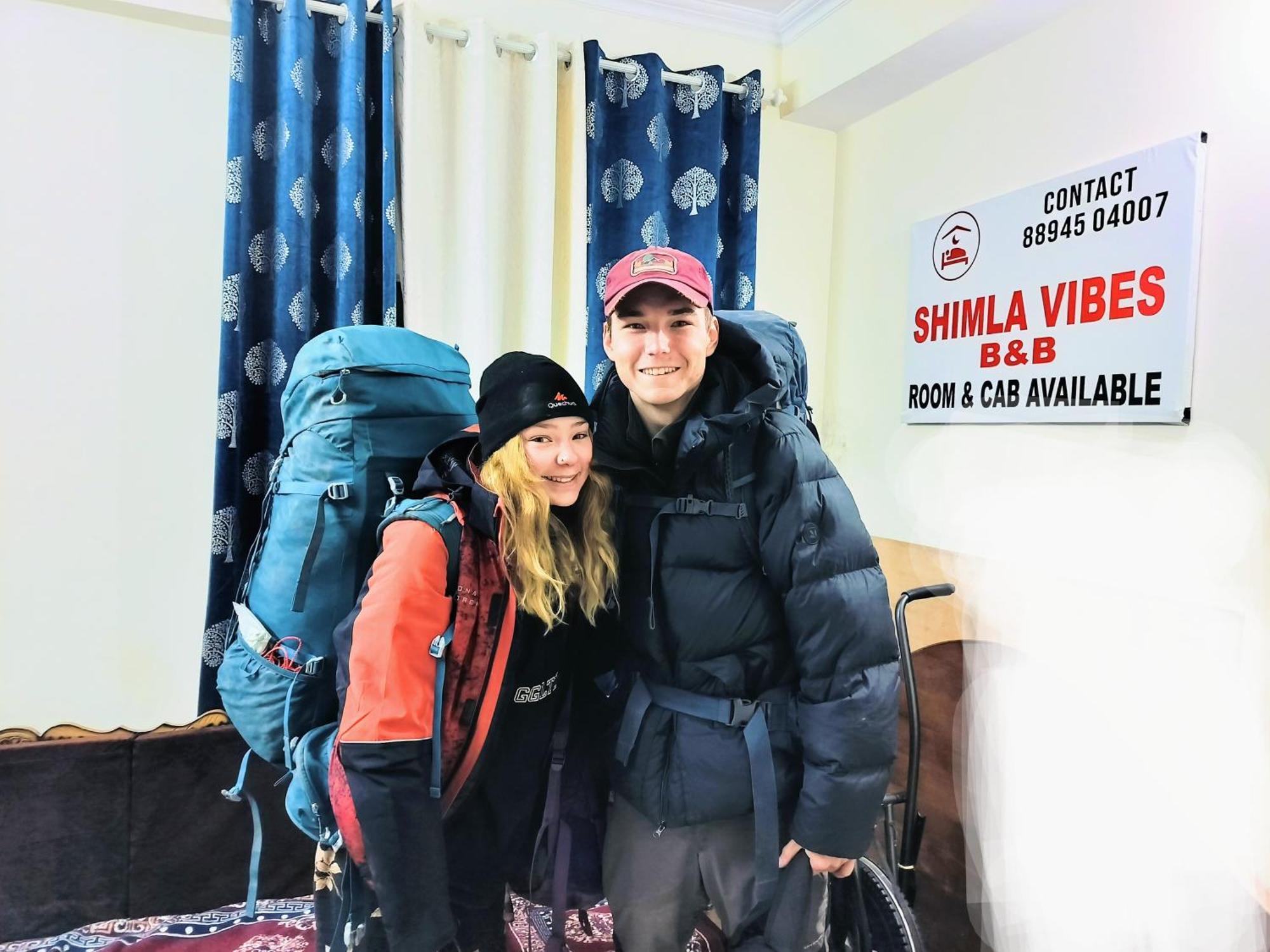 Vibes Free Pick & Drop From Isbt Bed & Breakfast
