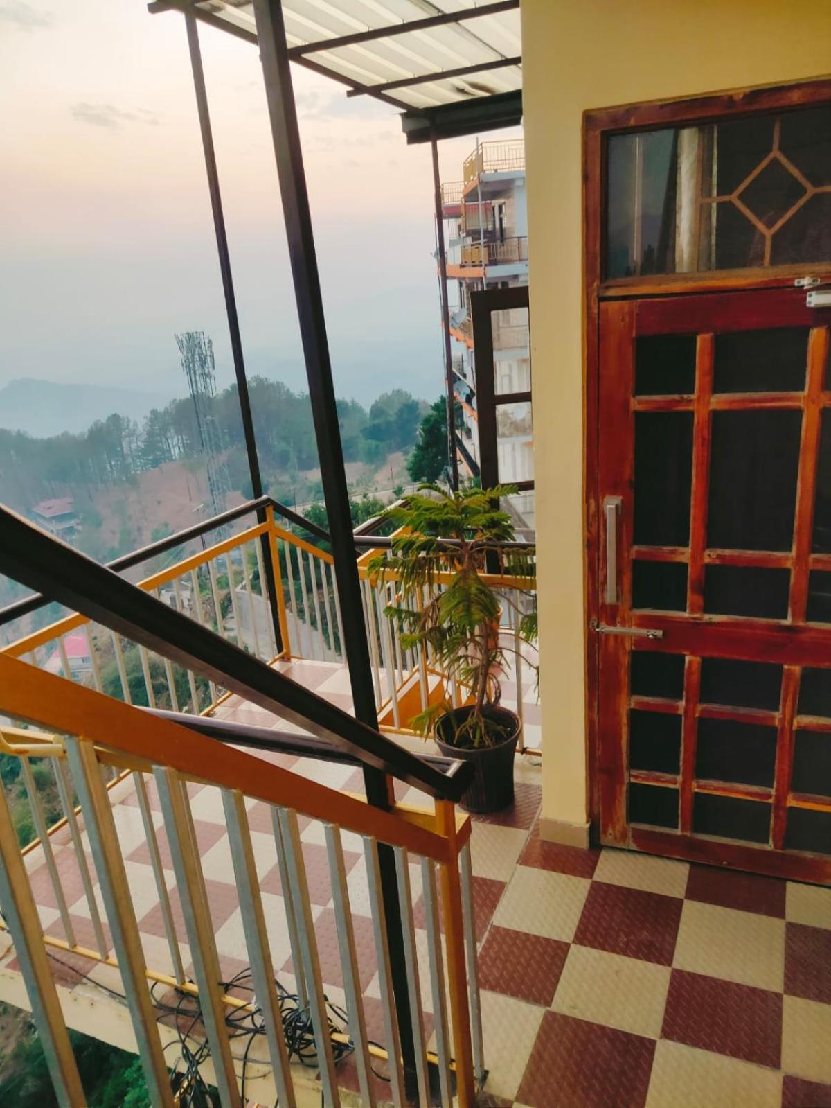 Apartment Thakur