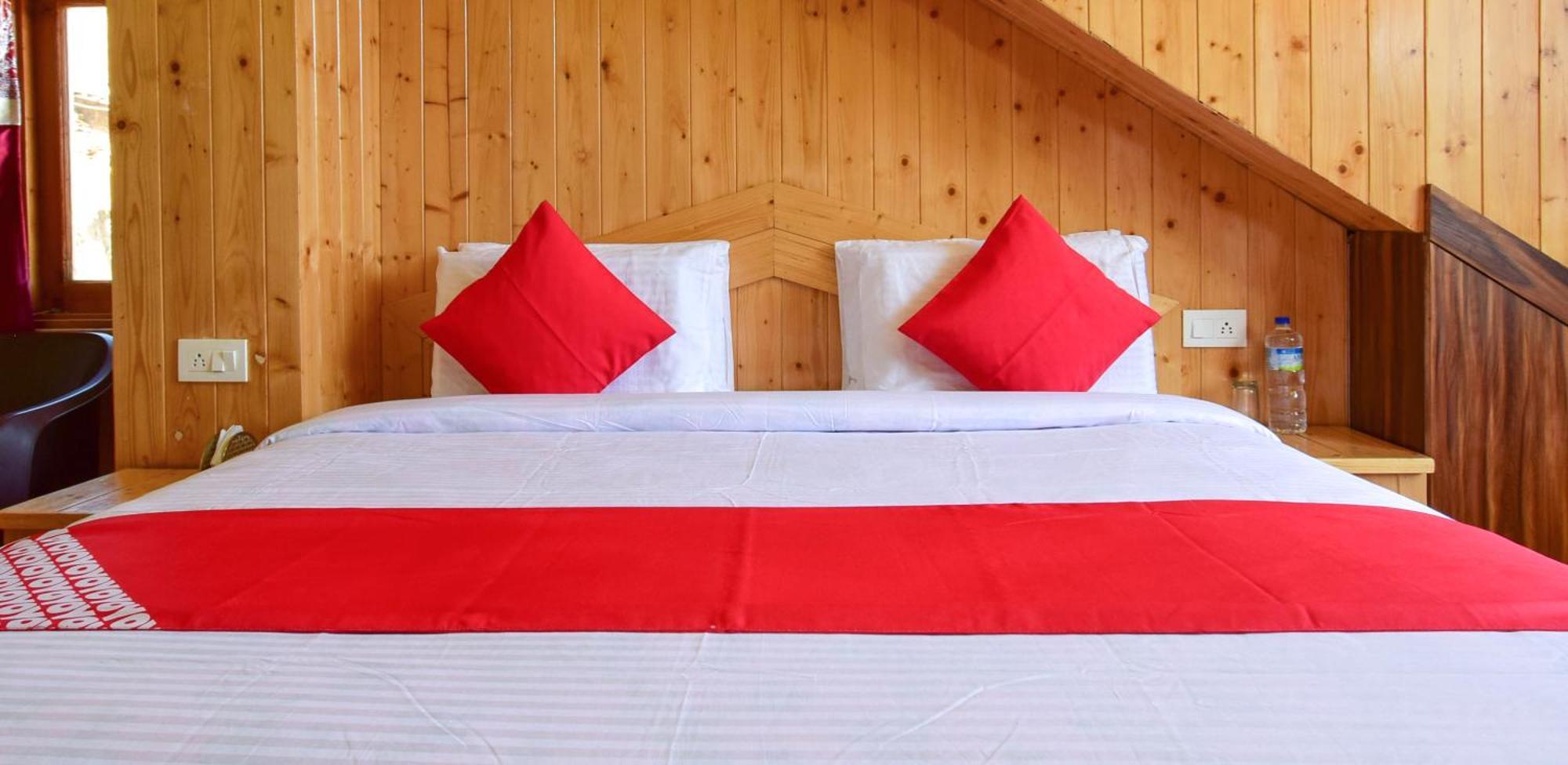 Gulmarg Height Homestay, Kufri-hp